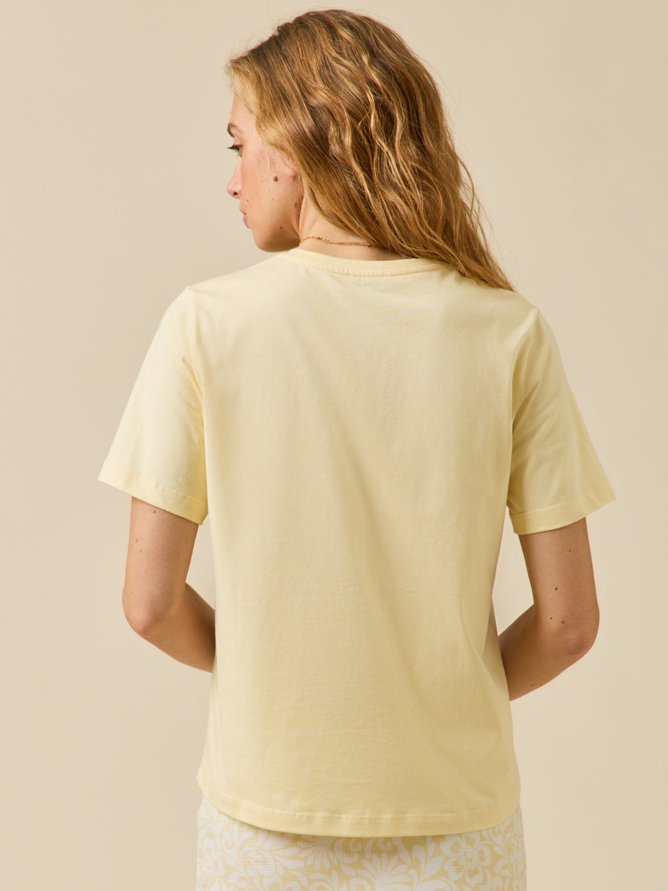 Besticktes Damen-T-Shirt aus Bio-Baumwolle