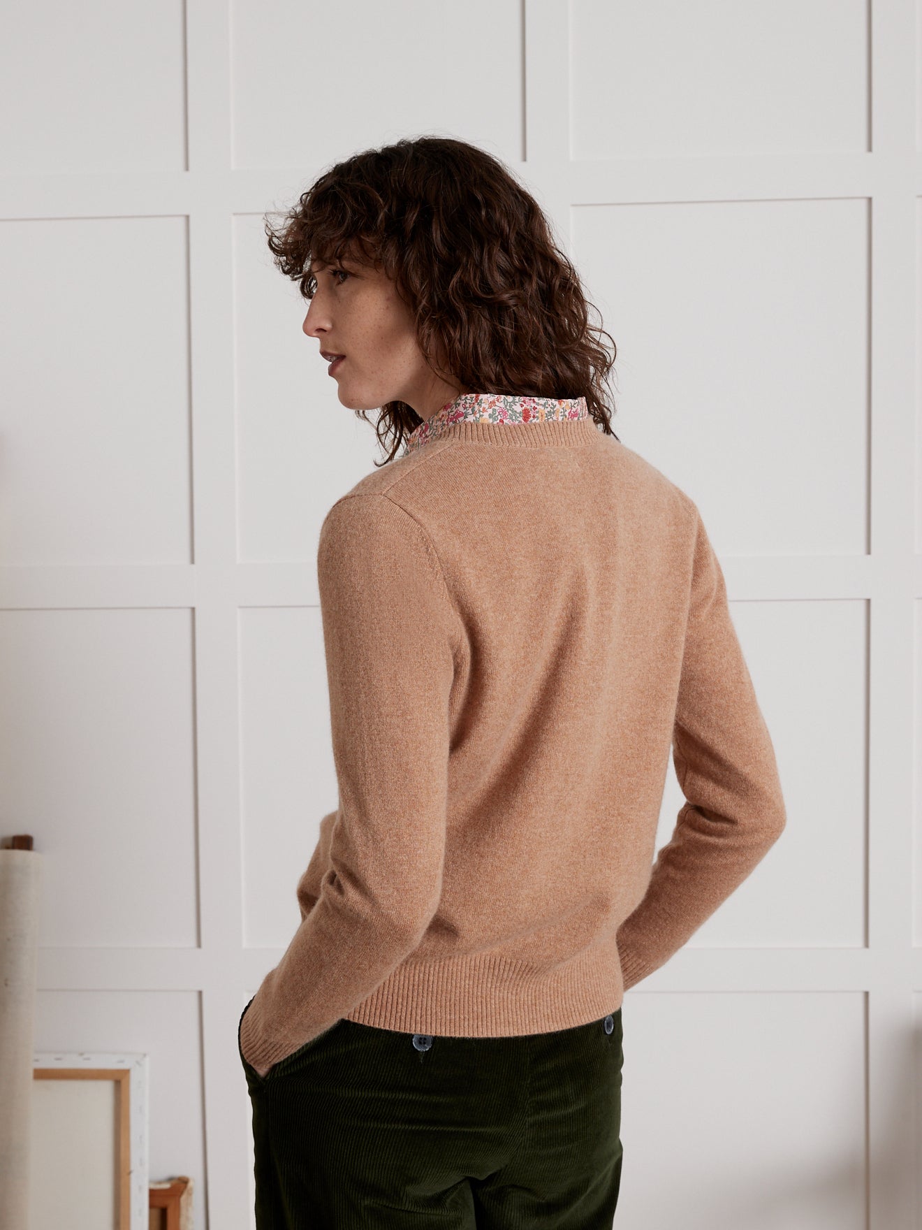 Geknöpfter Damen-Cardigan – Cashmere-Kollektion