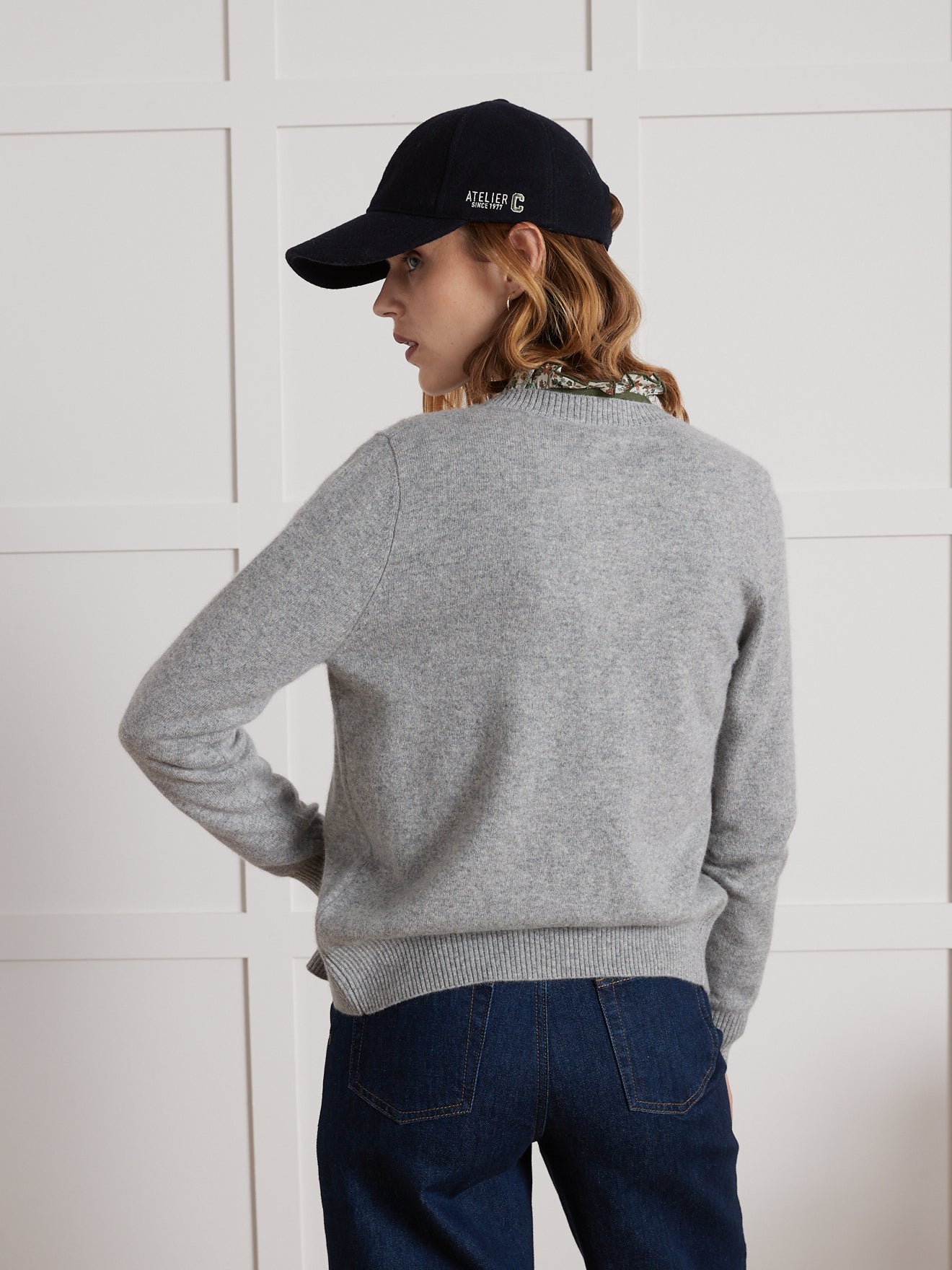 Geknöpfter Damen-Cardigan – Cashmere-Kollektion