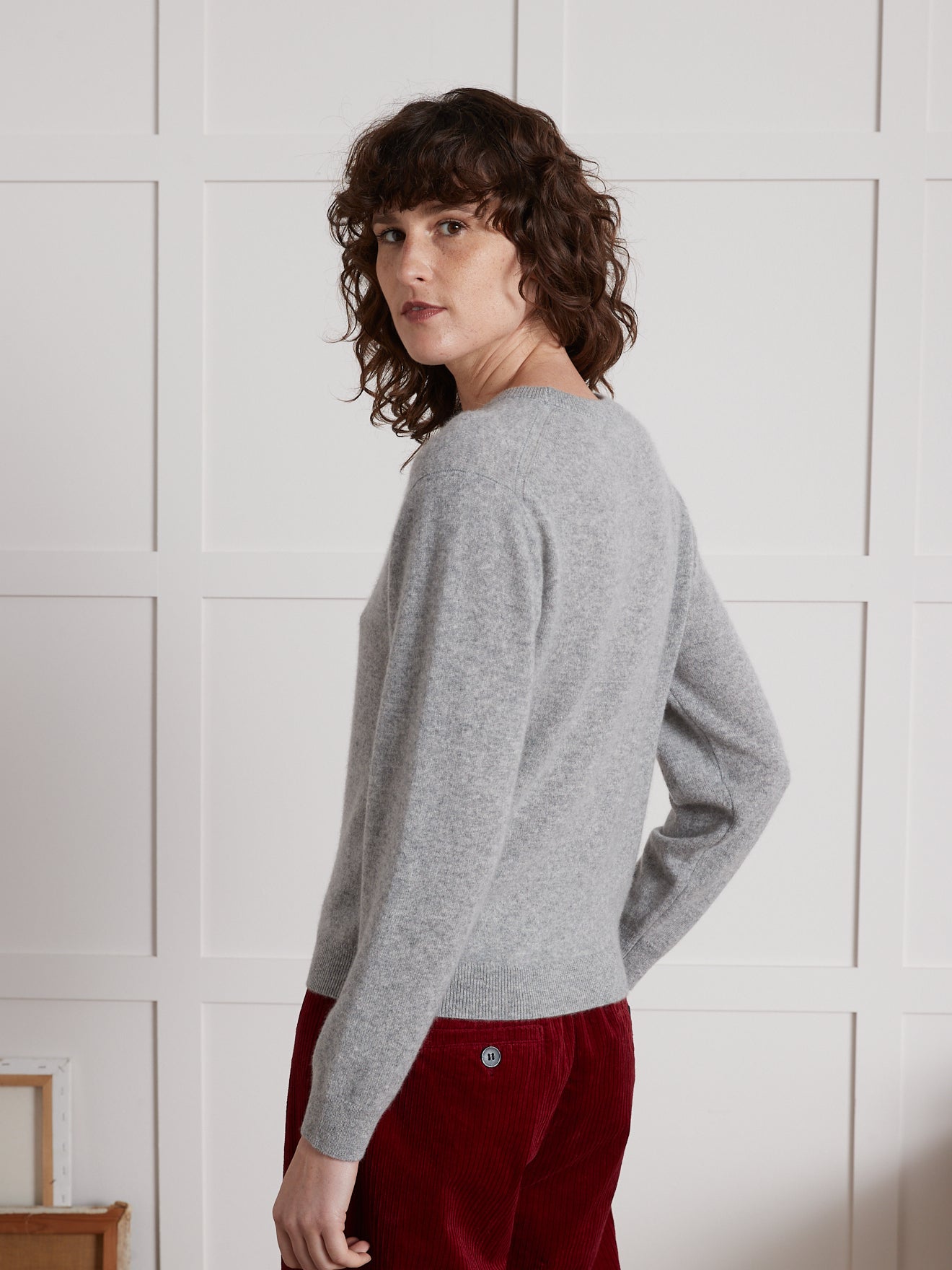 Damenpullover mit rundem Halsausschnitt - Cashmere-Kollektion