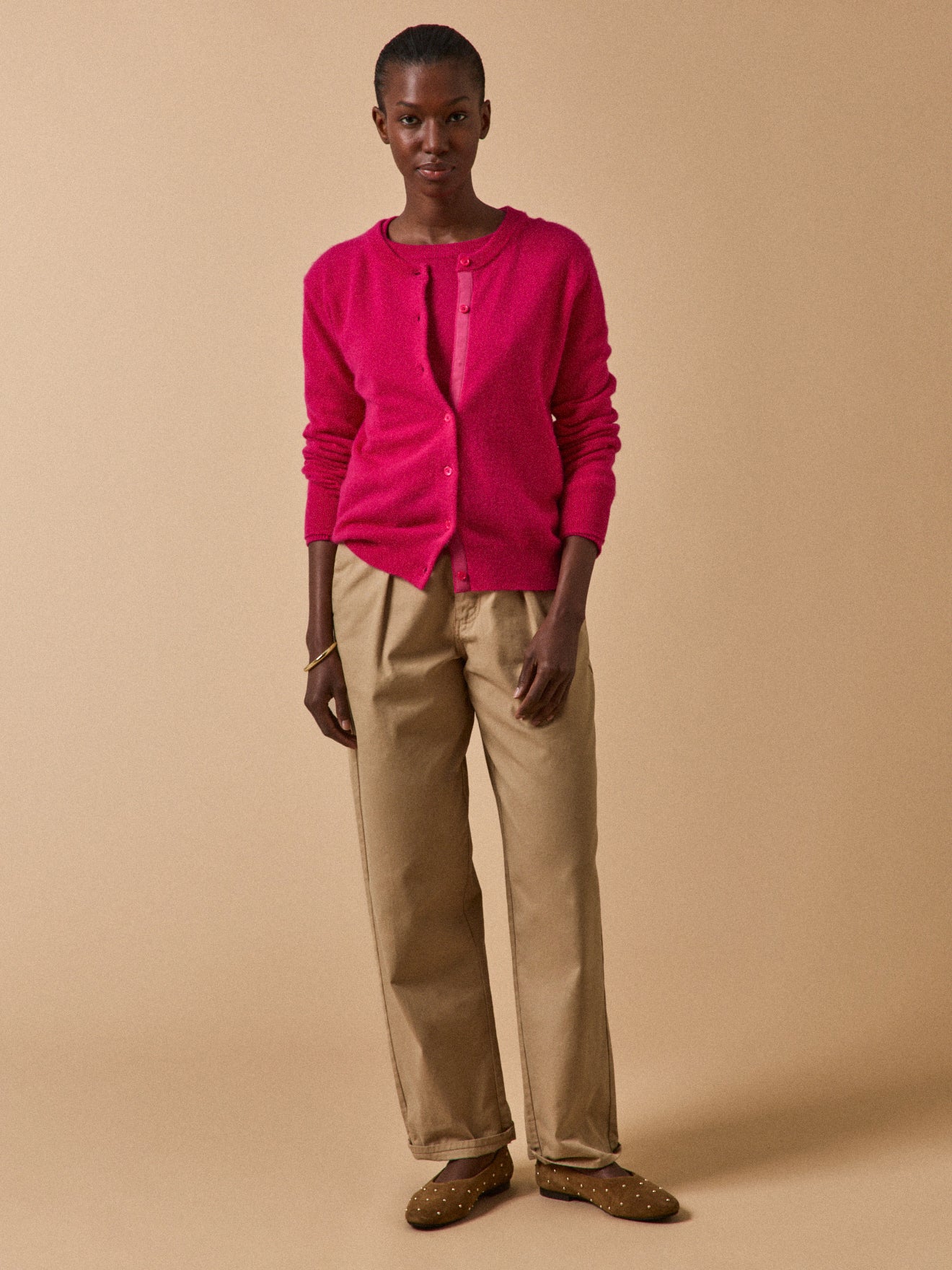 Geknöpfter Damen-Cardigan - Cashmere-Kollektion