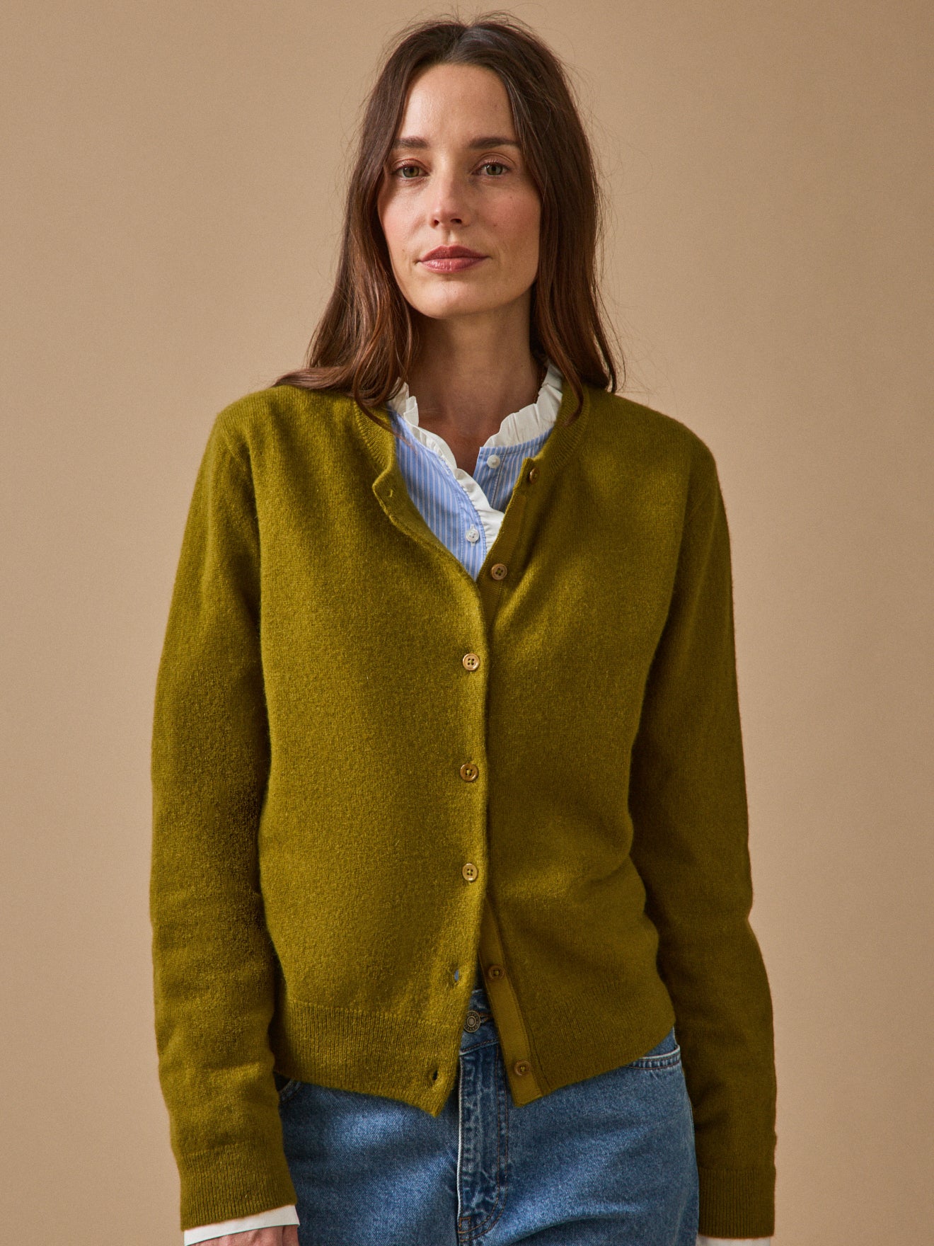 Geknöpfter Damen-Cardigan - Cashmere-Kollektion