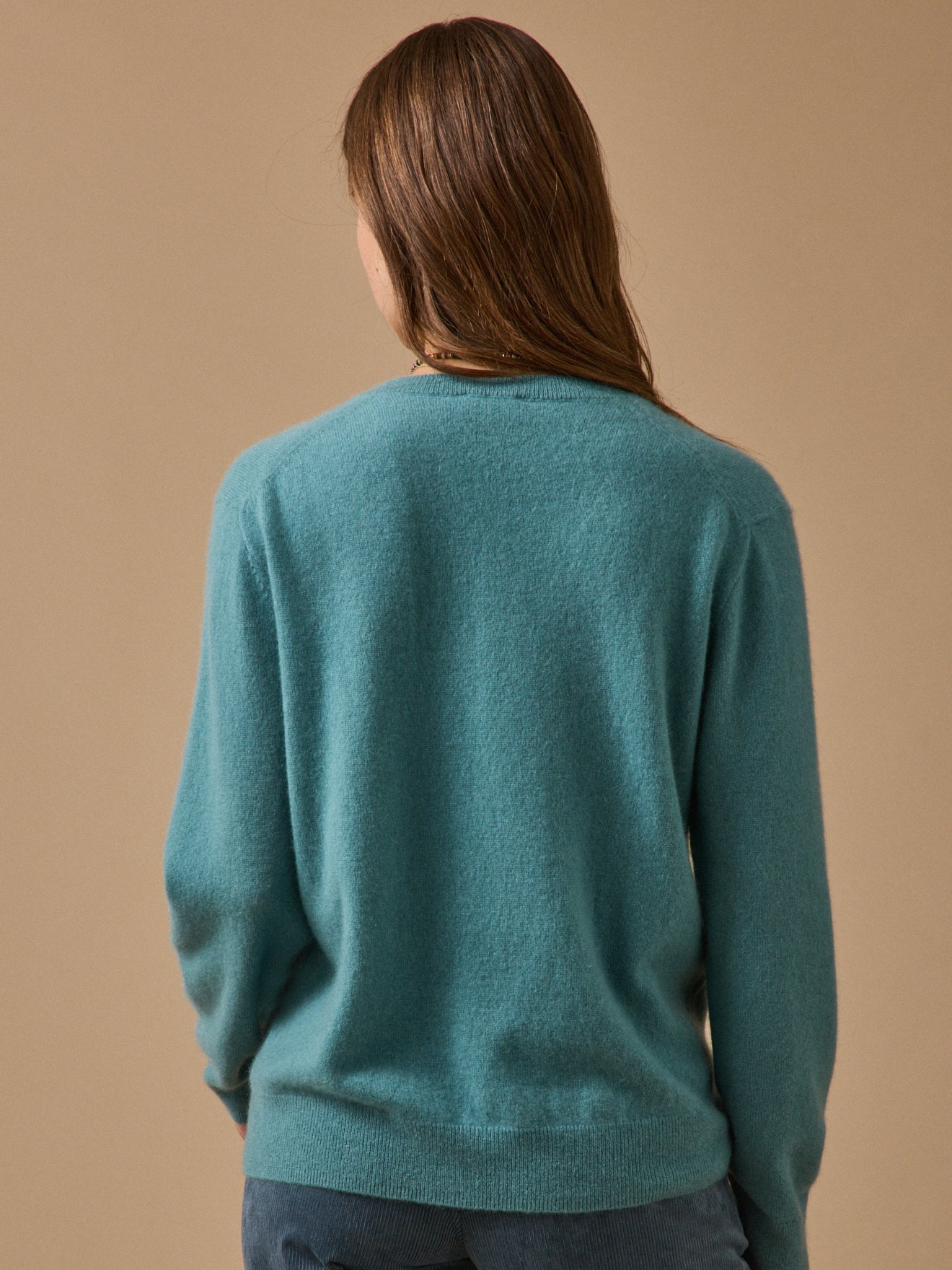 Damenpullover mit V-Ausschnitt - Cashmere-Kollektion