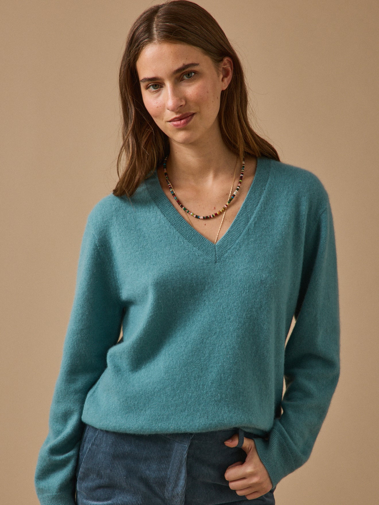 Damenpullover mit V-Ausschnitt - Cashmere-Kollektion