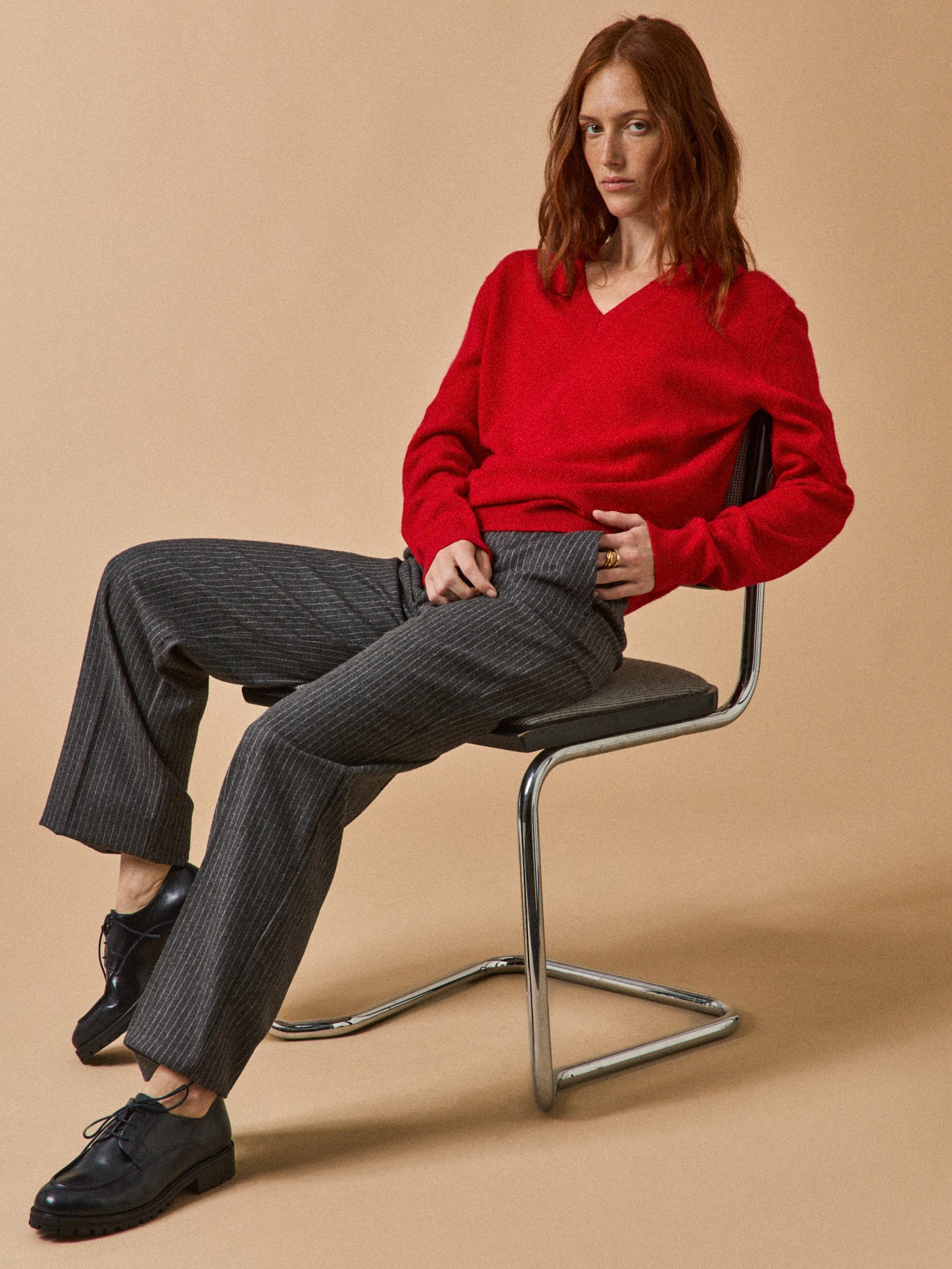 Damenpullover mit V-Ausschnitt - Cashmere-Kollektion