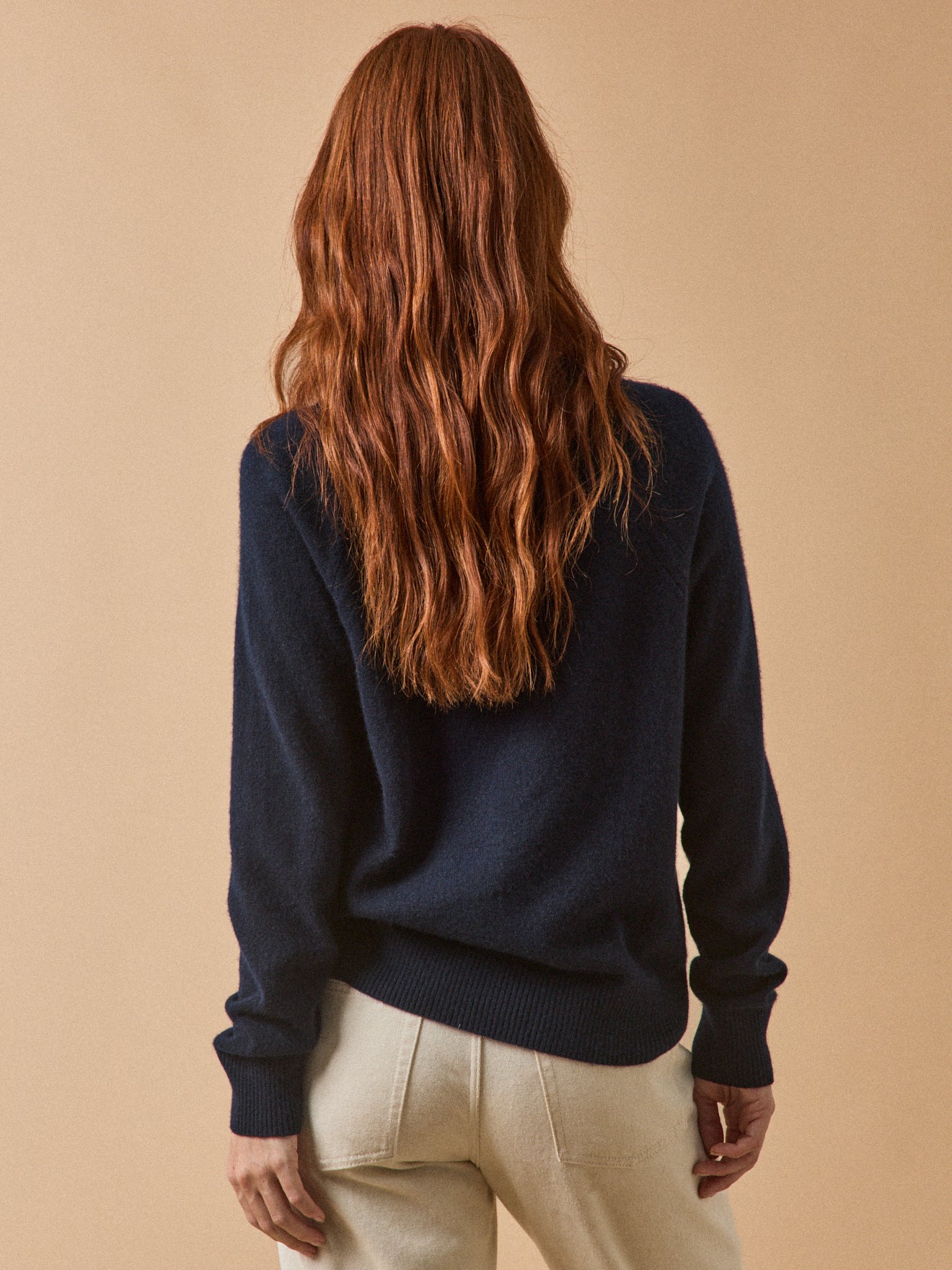 Damenpullover mit rundem Halsausschnitt - Cashemere-Kollektion