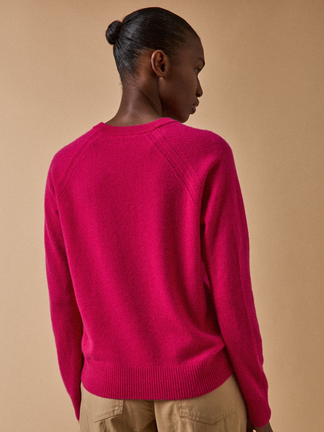 Damenpullover mit rundem Halsausschnitt - Cashemere-Kollektion