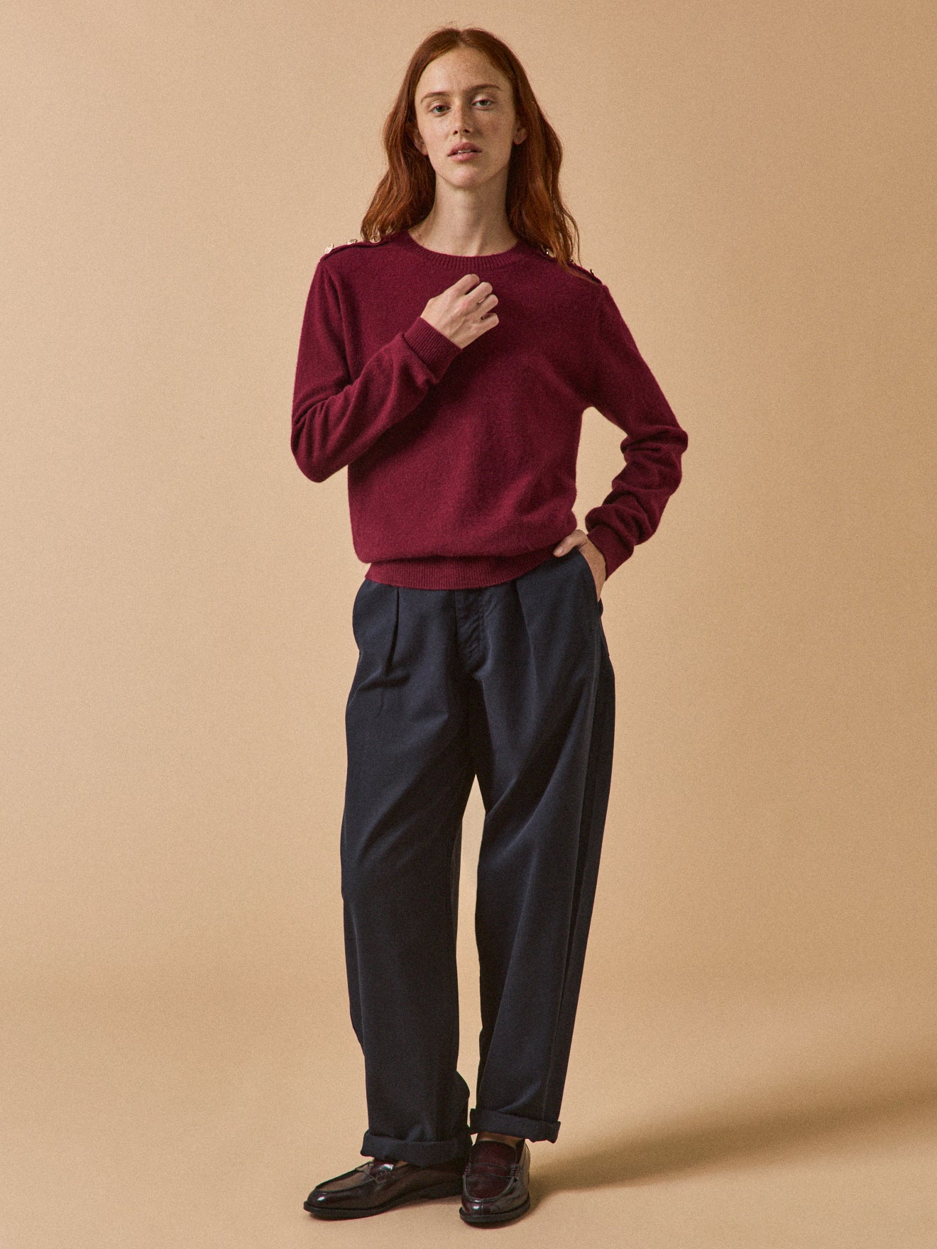 Damenpullover mit Schulterknöpfen - Cashmere-Kollektion