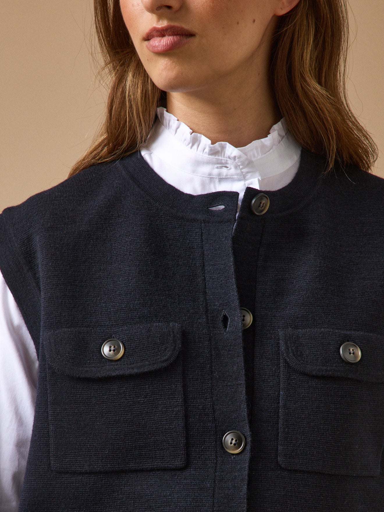 Gestrickter Damen-Cardigan aus Milano-Wolle
