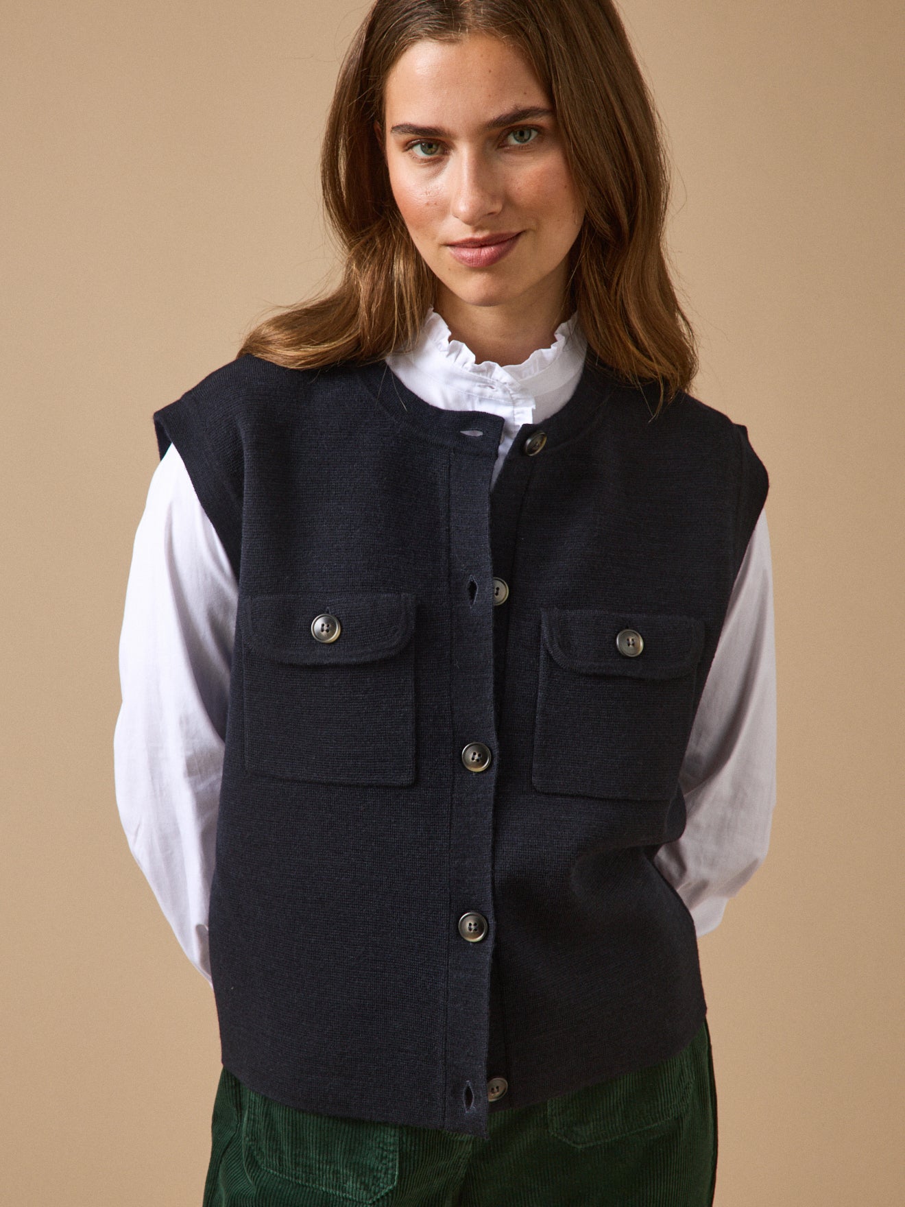 Gestrickter Damen-Cardigan aus Milano-Wolle