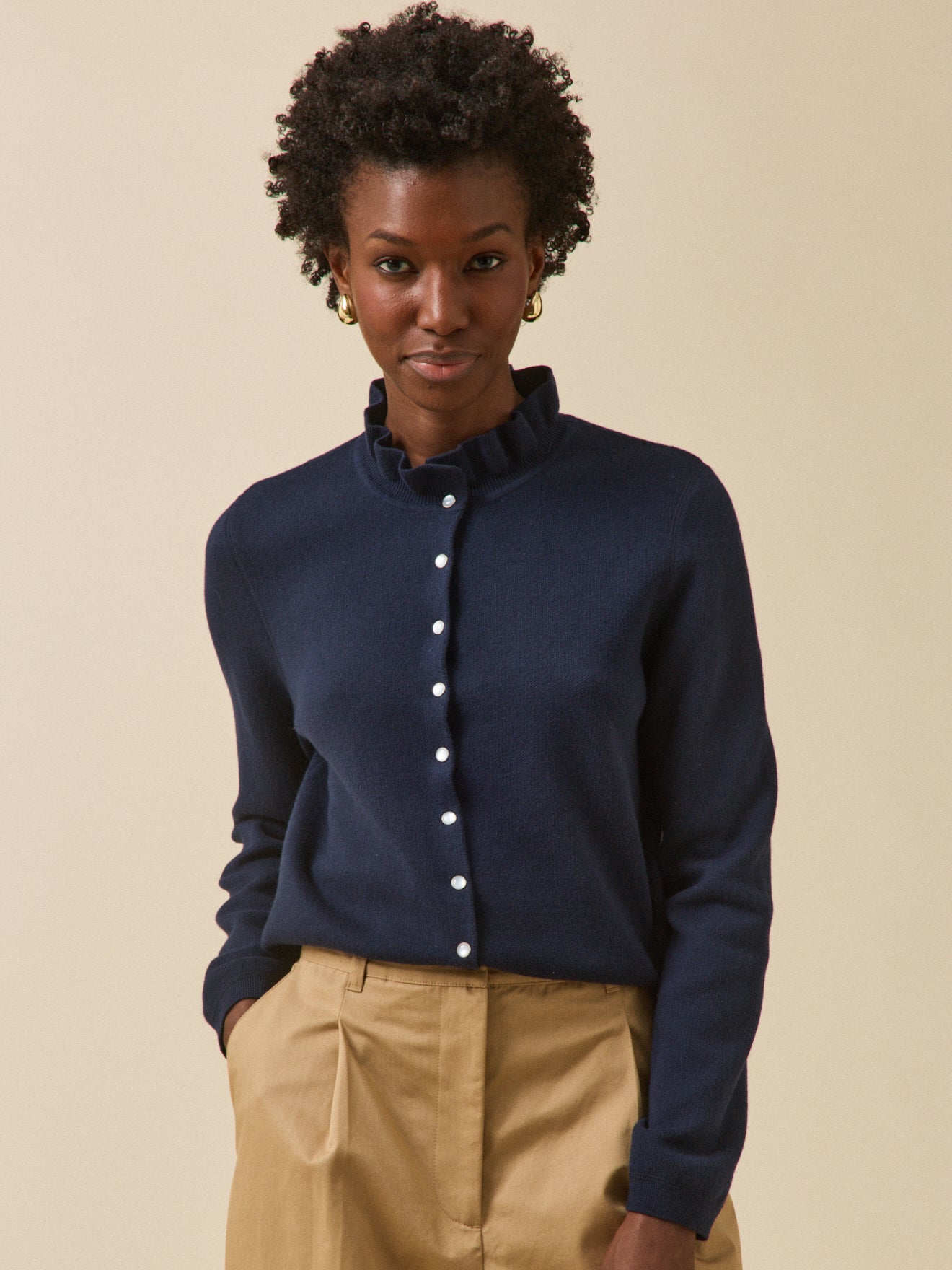 Damencardigan mit Volants aus Bio-Baumwolle und Cashmere