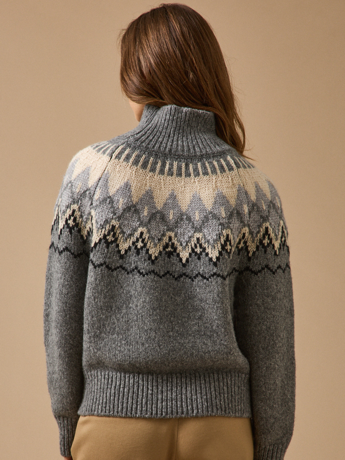 Damenpullover mit Jacquard und Stehkragen aus RWS*-Wolle