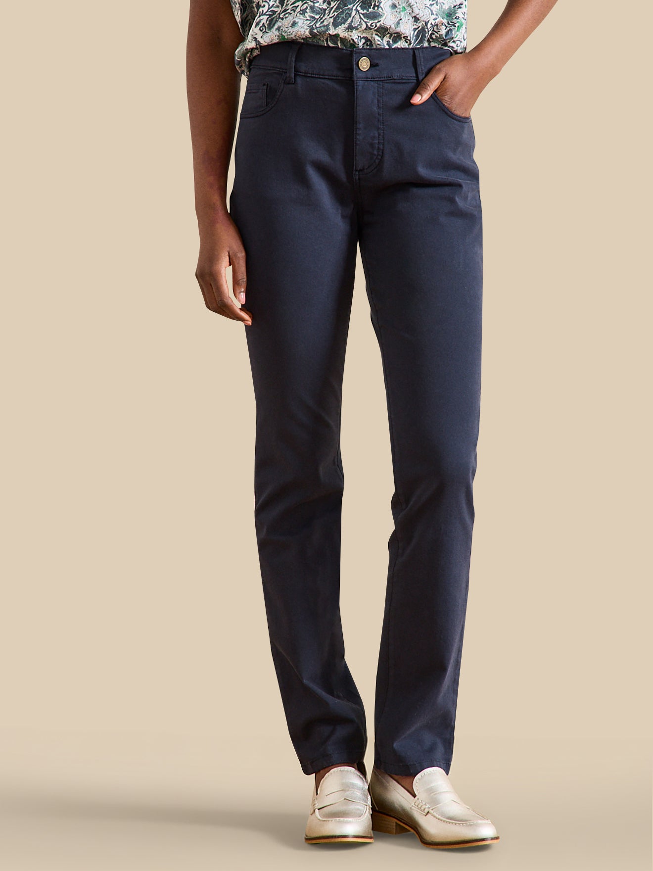 Farbenfrohe Slim Fit Damenhose Chloé