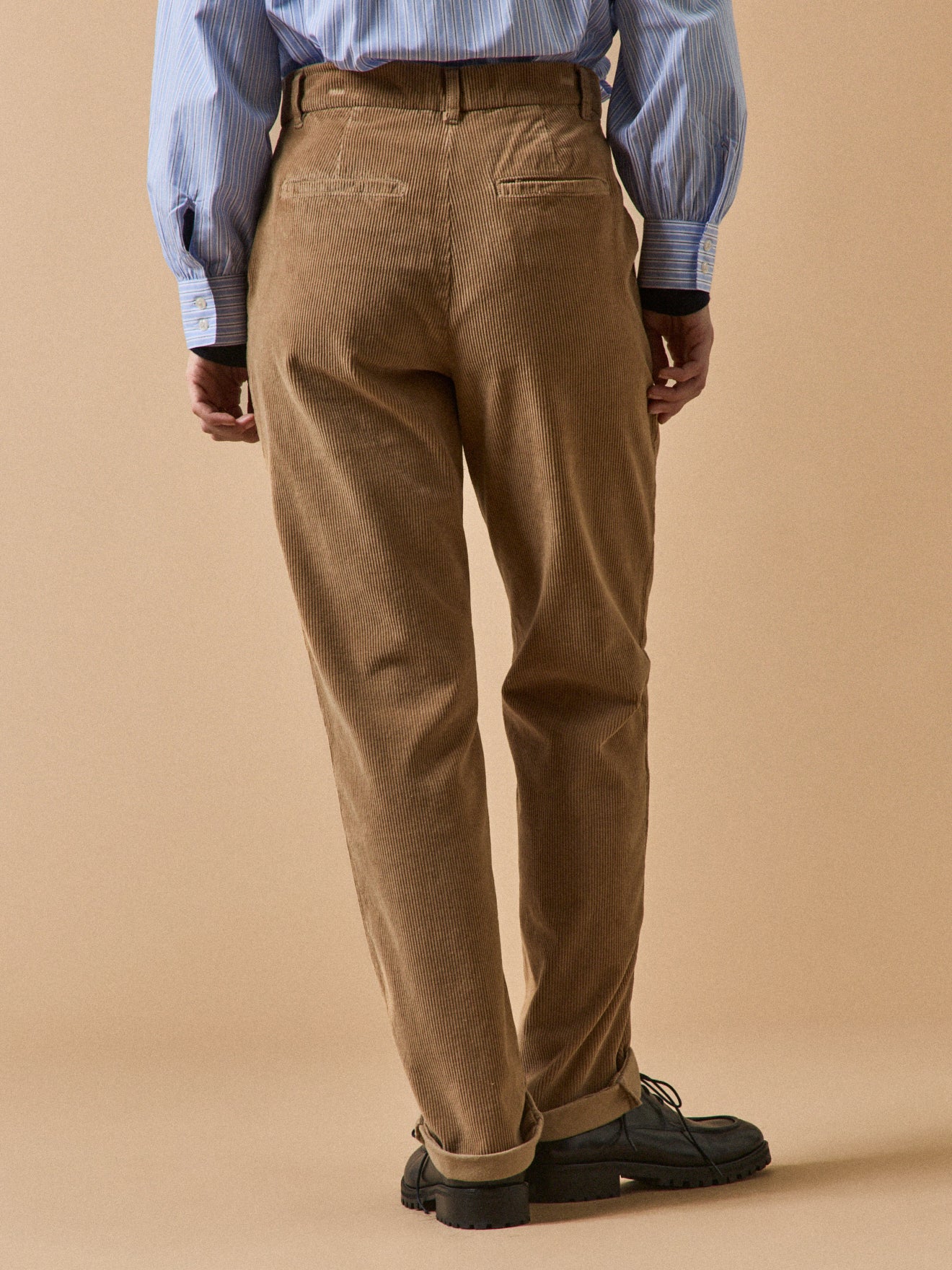 Damen-Chinohose Marine aus Velours
