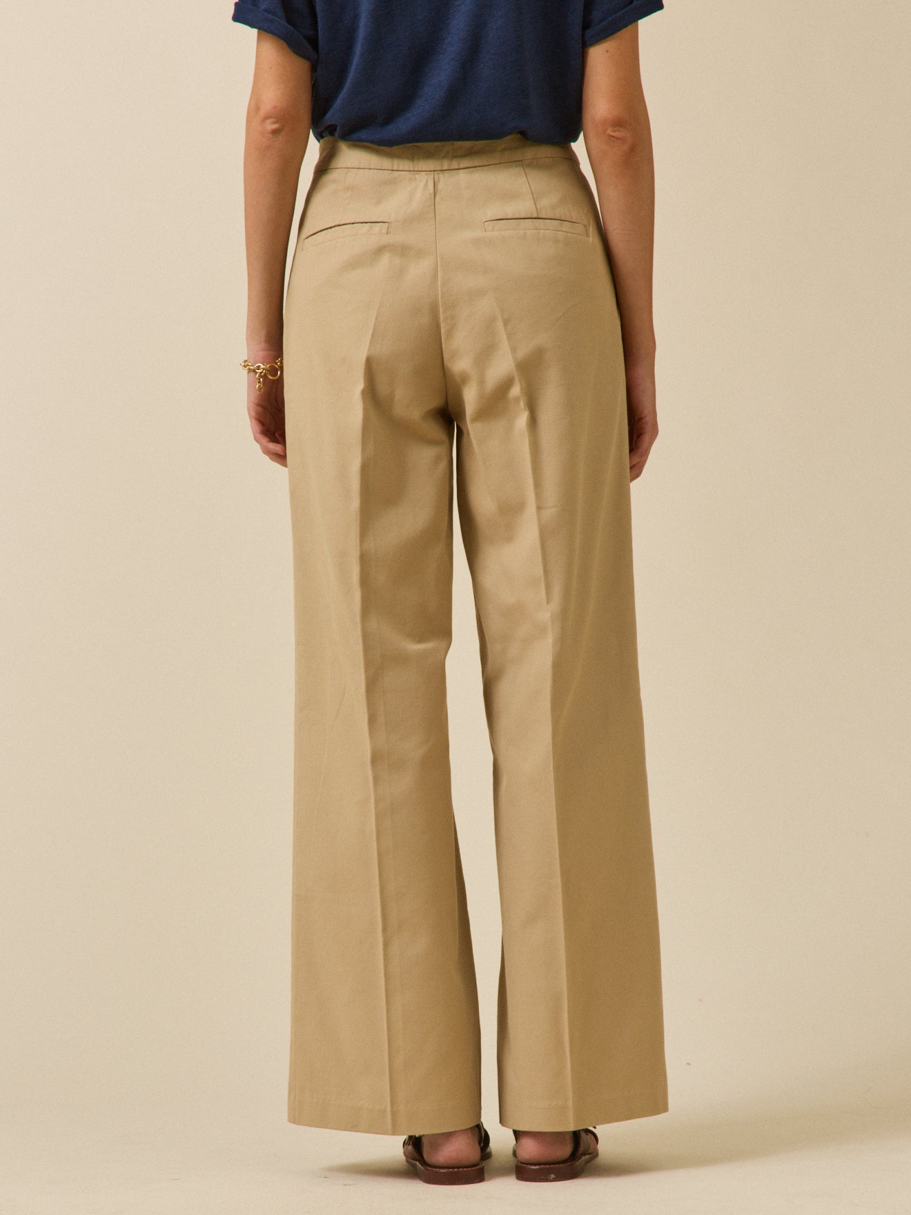 Damen-Schubhose Maé mit weitem Bein