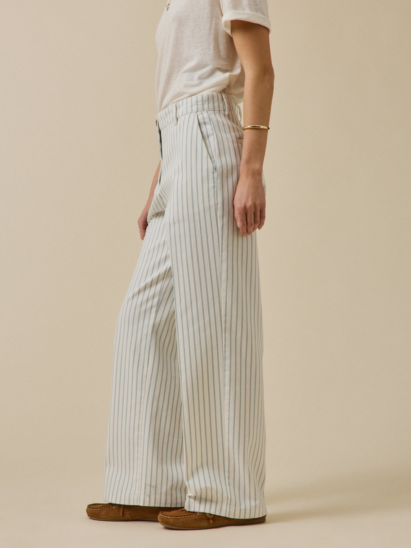 Gestreifte Damenhose Clara mit weitem Bein