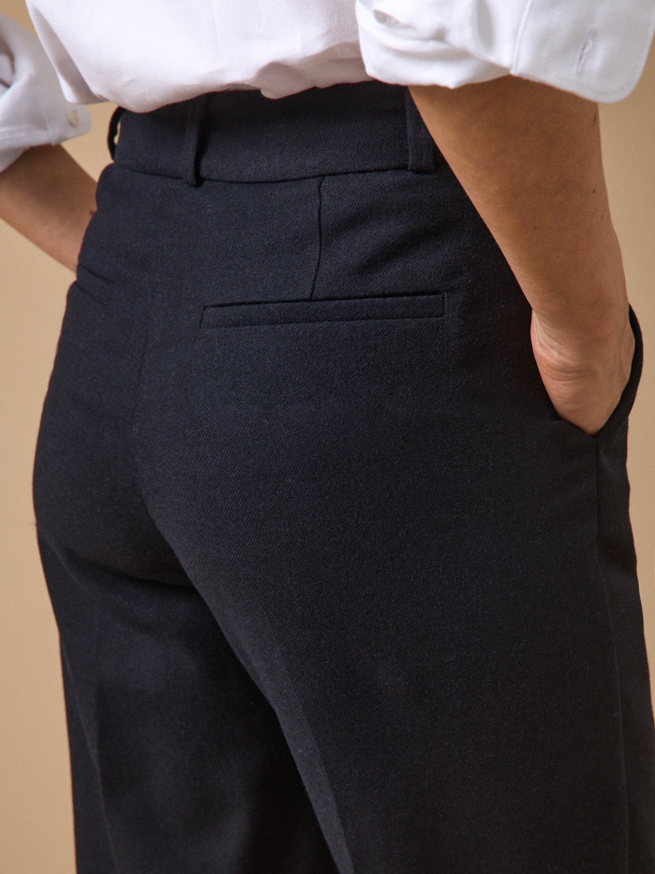 Damenhose mit geradem Bein Alma
