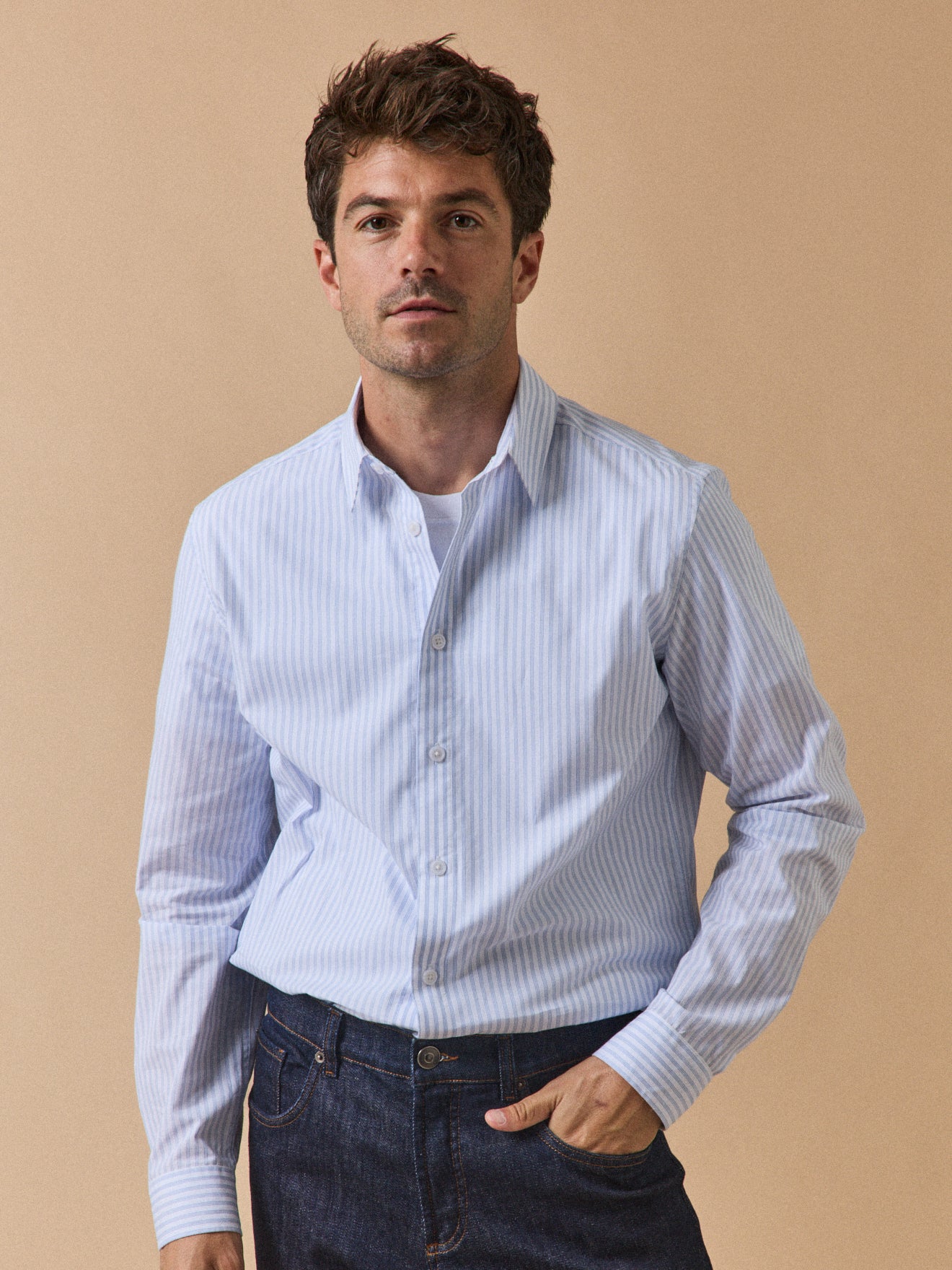 Slim Fit Herrenhemd aus gestreifter Popeline