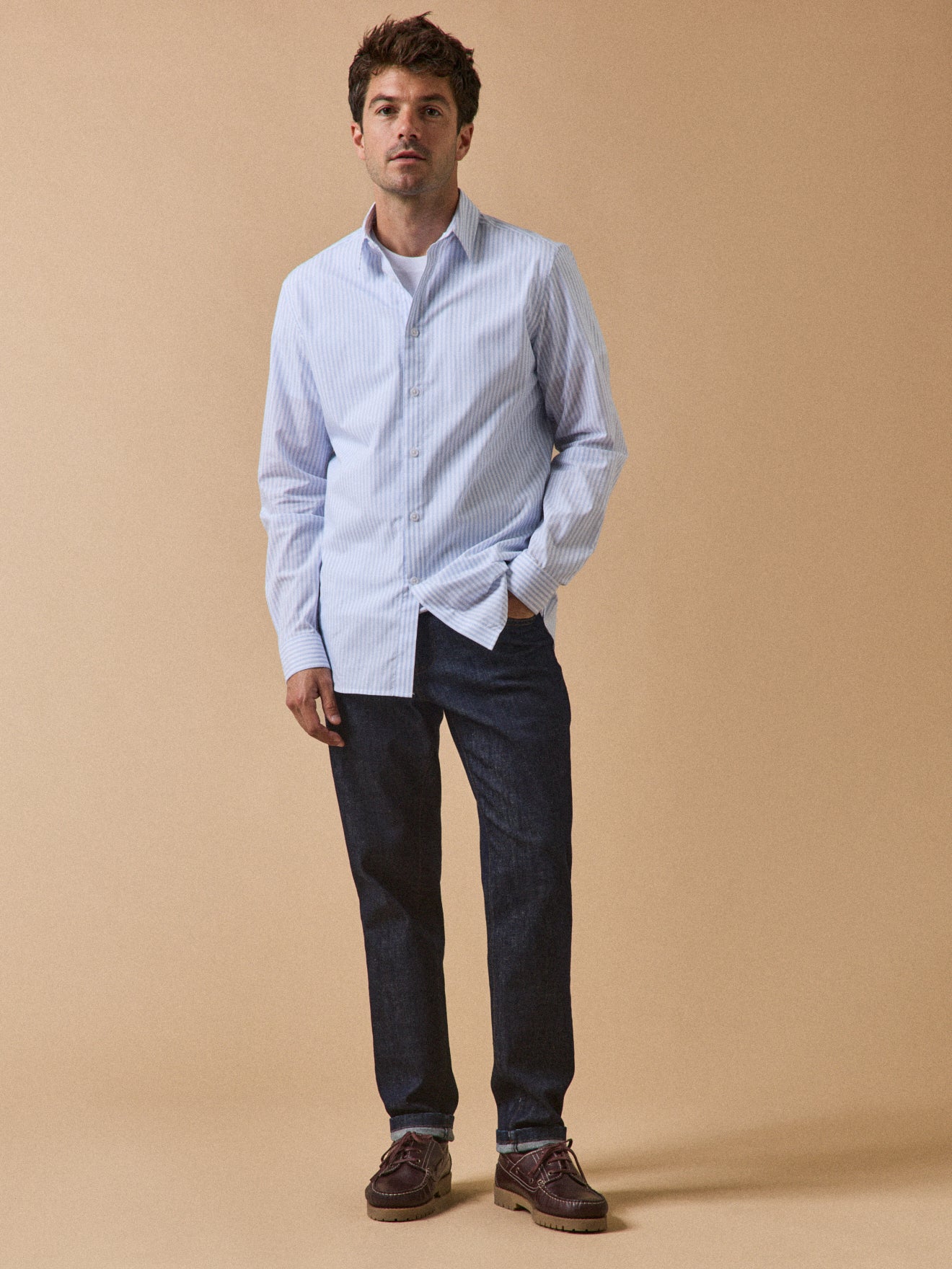Slim Fit Herrenhemd aus gestreifter Popeline