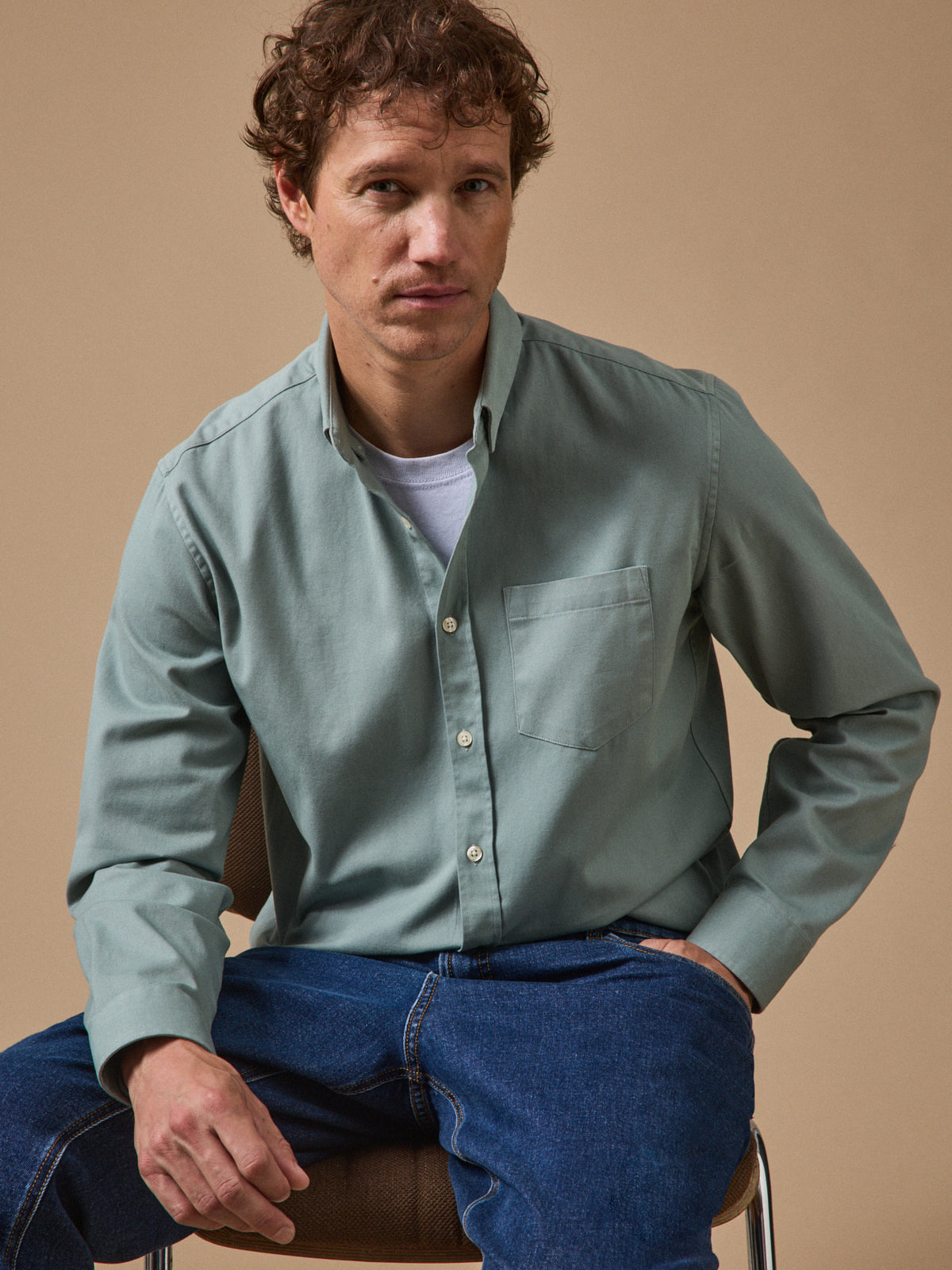 Herrenhemd aus gewaschenem Twill - klassische Passform