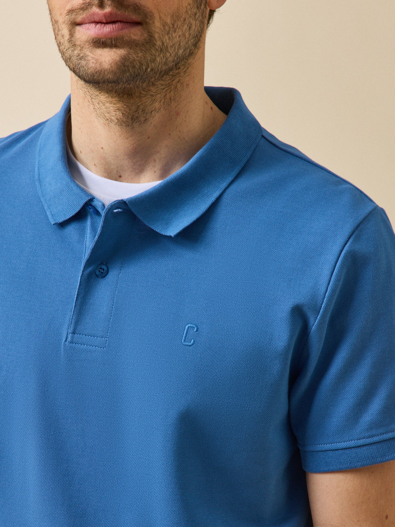 Einfarbiges Herren-Poloshirt aus Pikee aus Bio-Baumwolle
