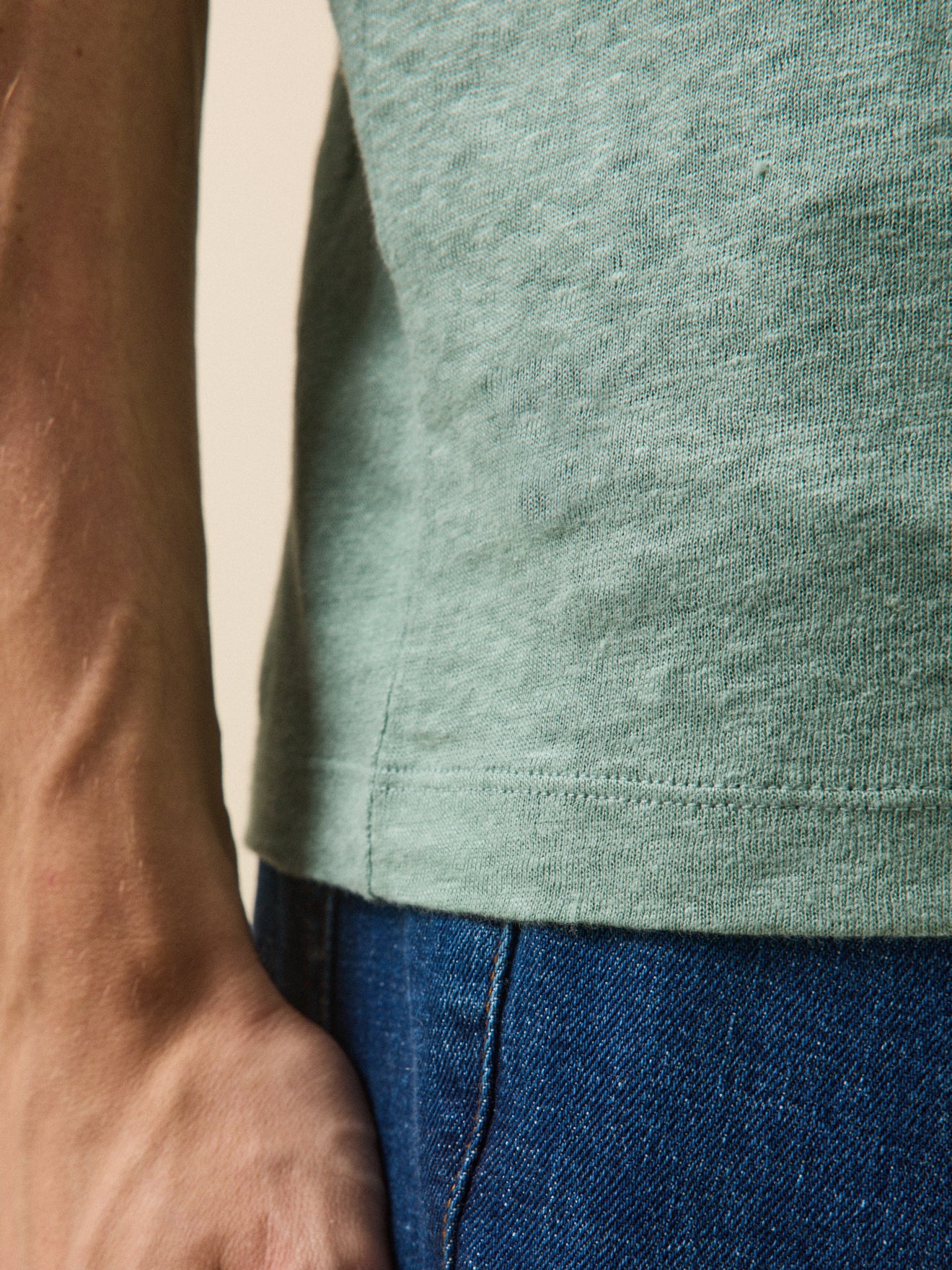 Herren T-Shirt aus Leinen mit rundem Halsausschnitt