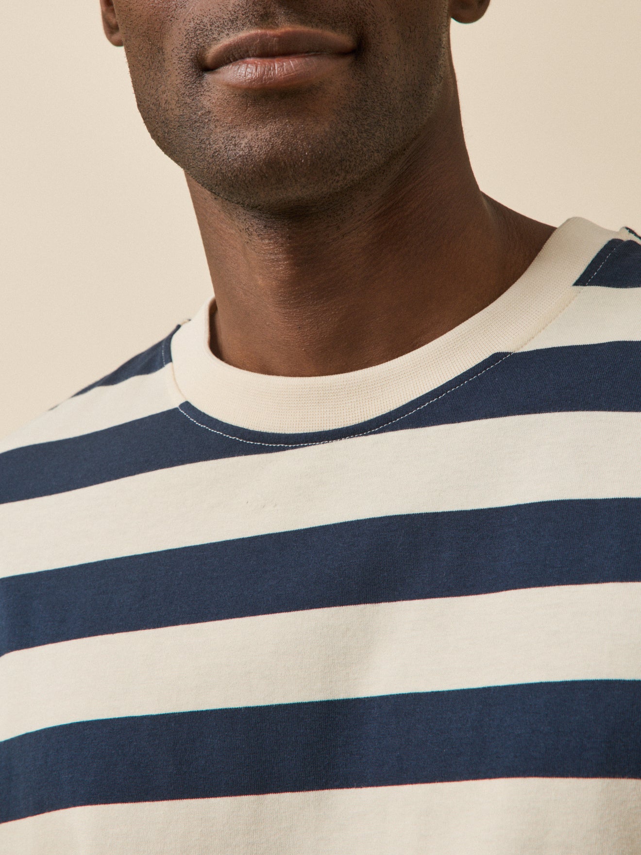 Gestreiftes Herren-T-Shirt aus Bio-Baumwolle