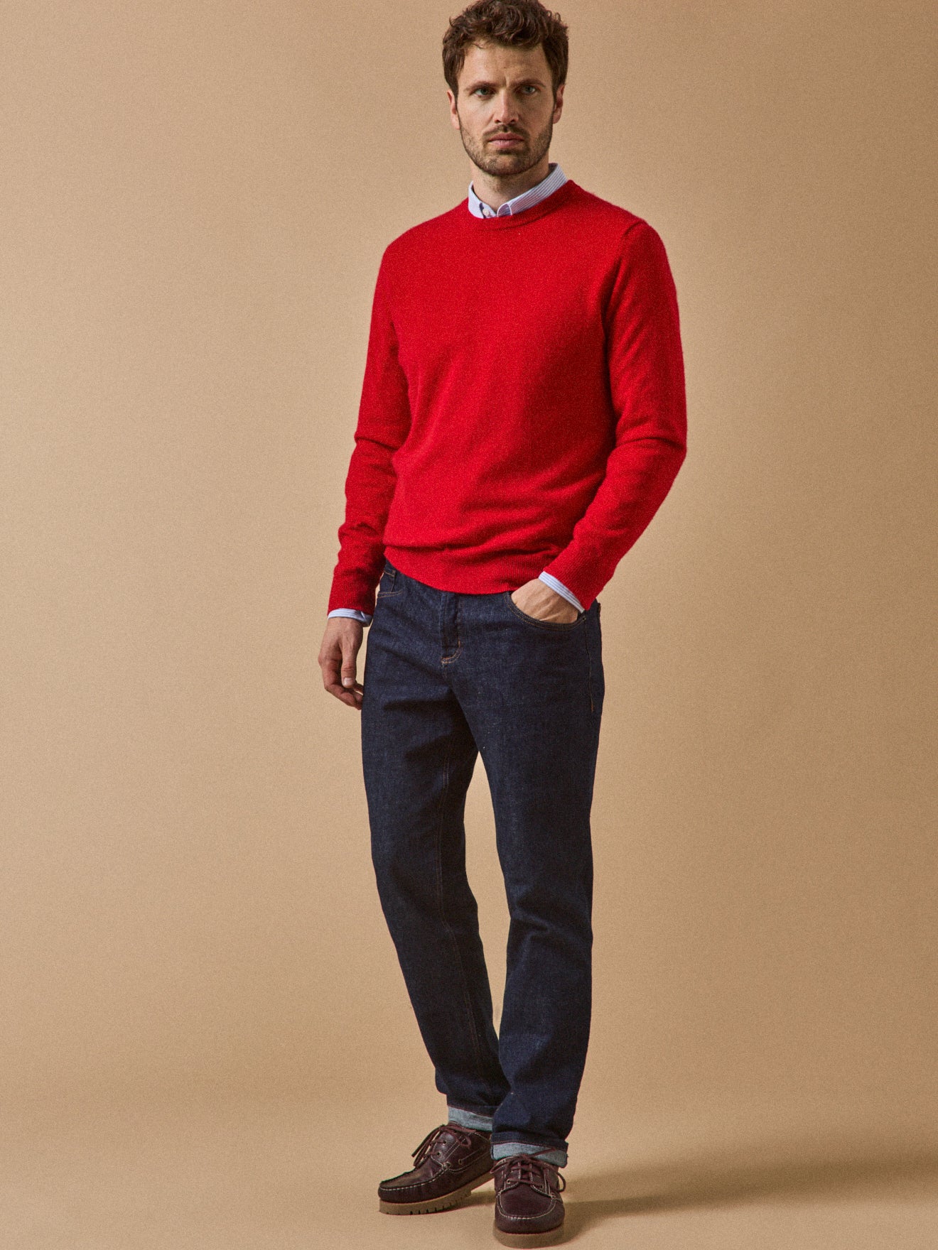 Herrenpullover aus Kaschmir mit rundem Halsausschnitt