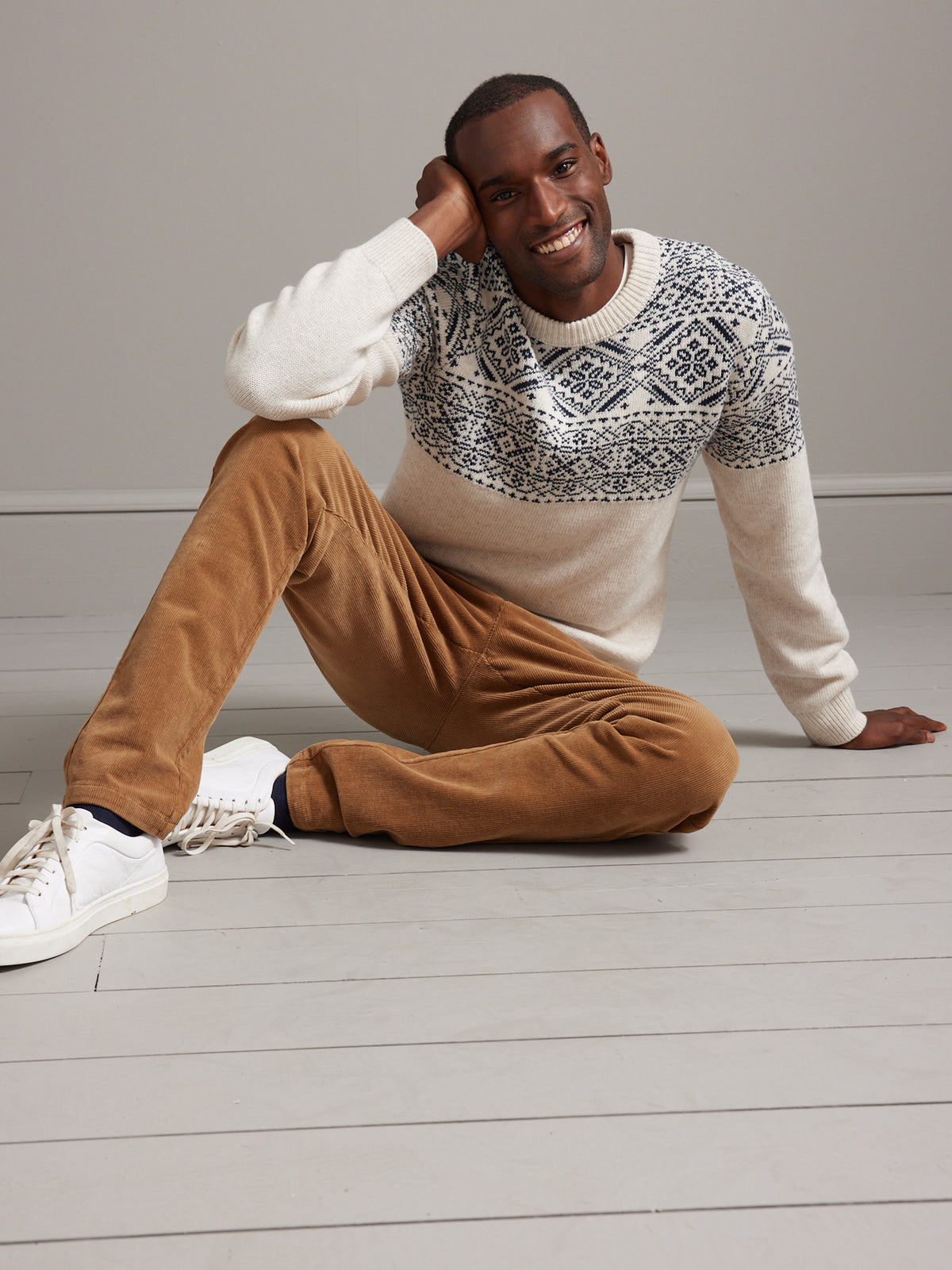 Herrenpullover mit rundem Halsausschnitt - Jacquard-Kollektion