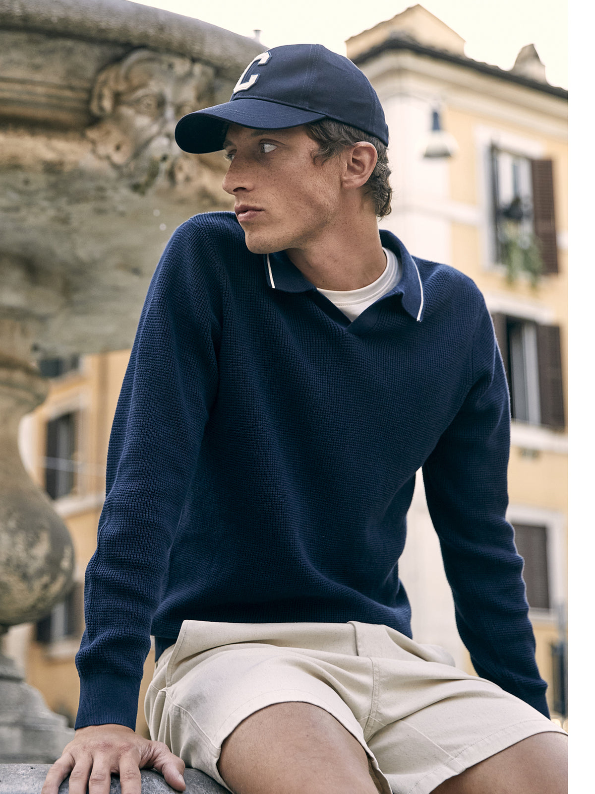 Herrenpullover aus Baumwolle mit Haifischkragen