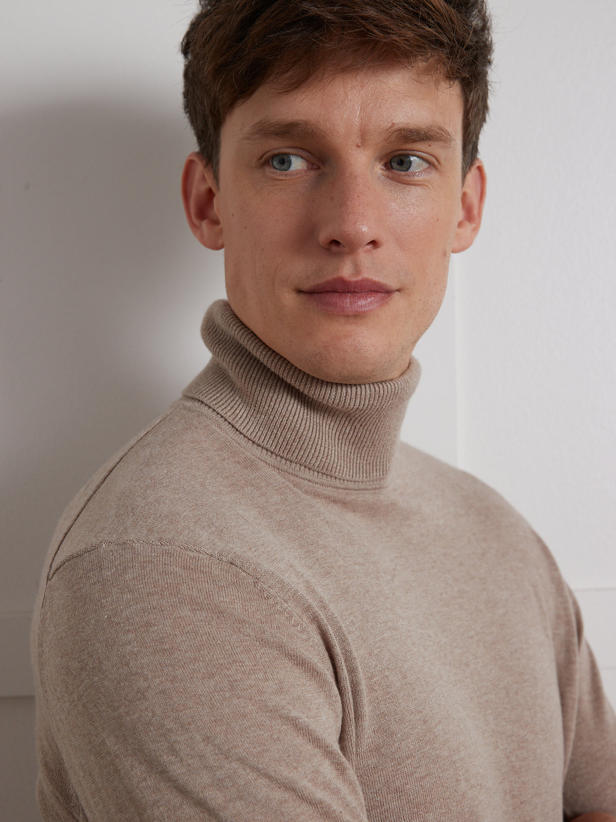 Herrenpullover aus Baumwolle, Seide und Cashmere mit Rollkragen