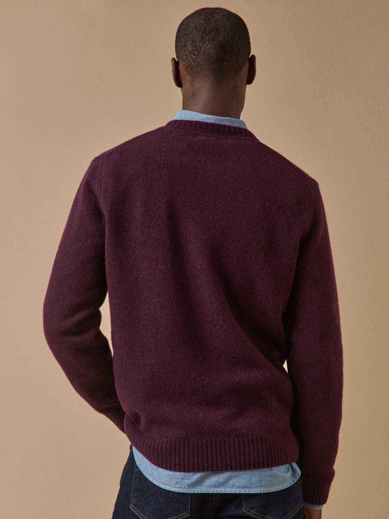 Herrenpullover mit rundem Halsausschnitt aus Wollmischung