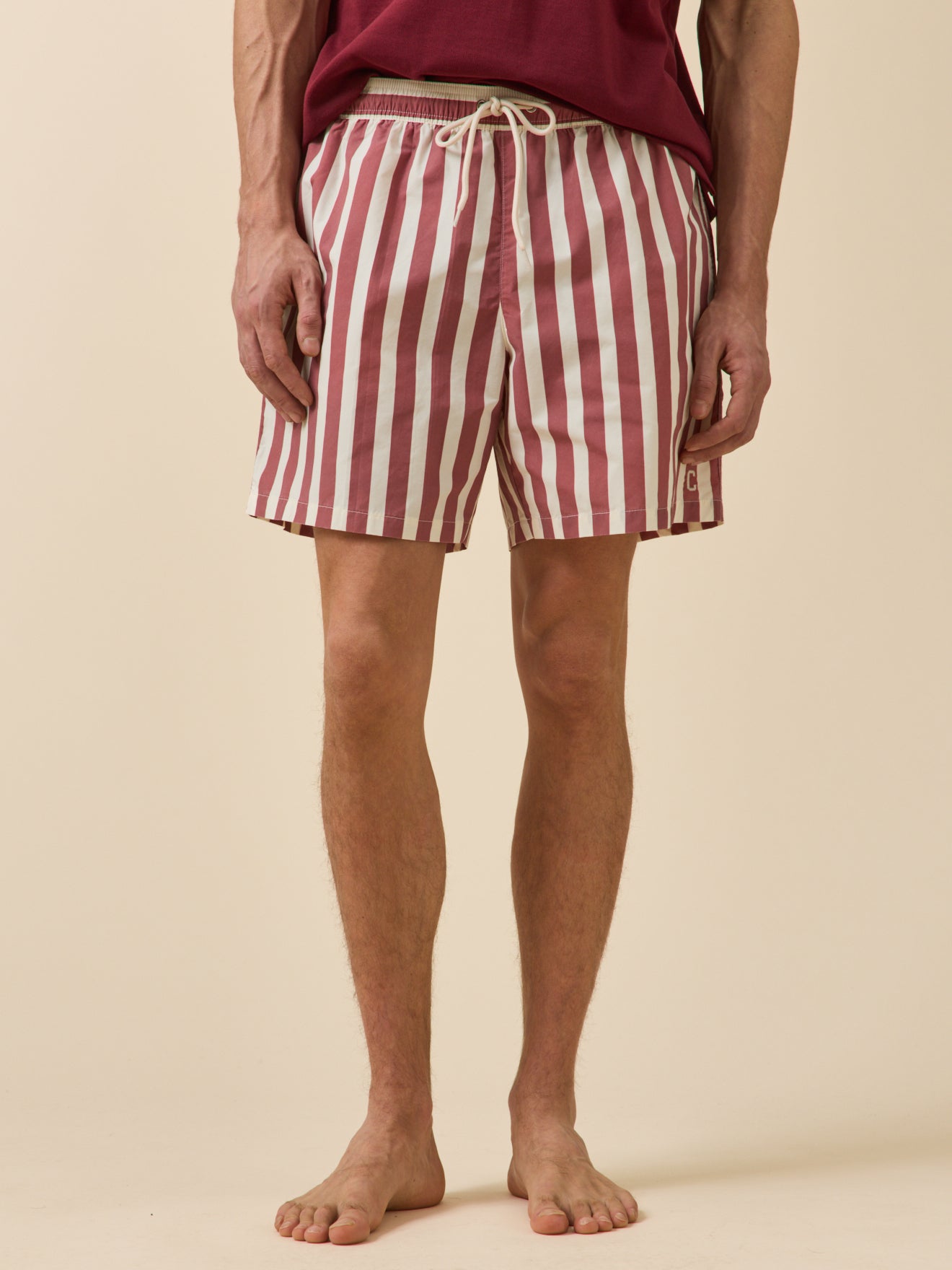 Gestreifte Herren-Badeshorts