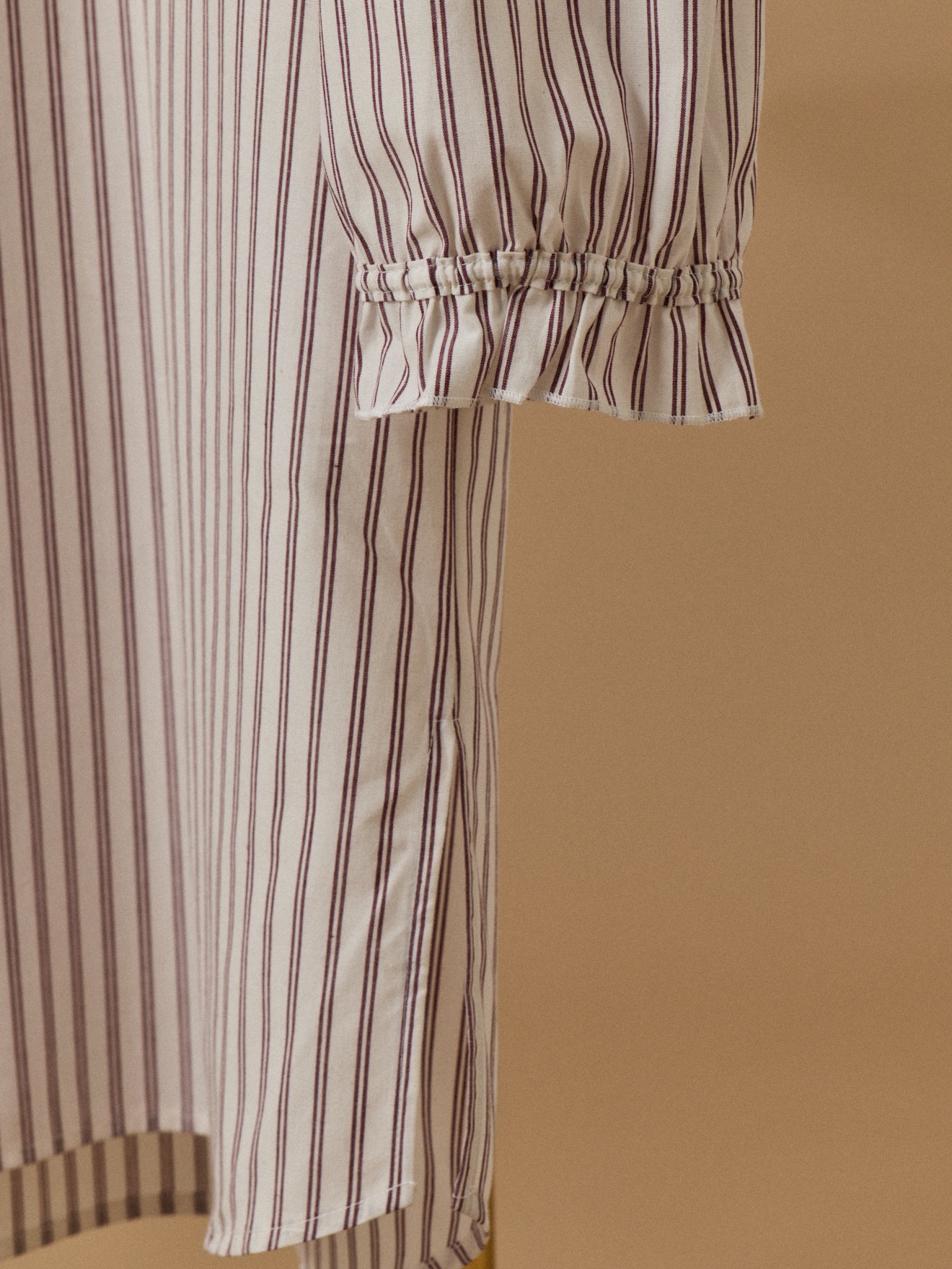 Gestreiftes Damen-Nachthemd