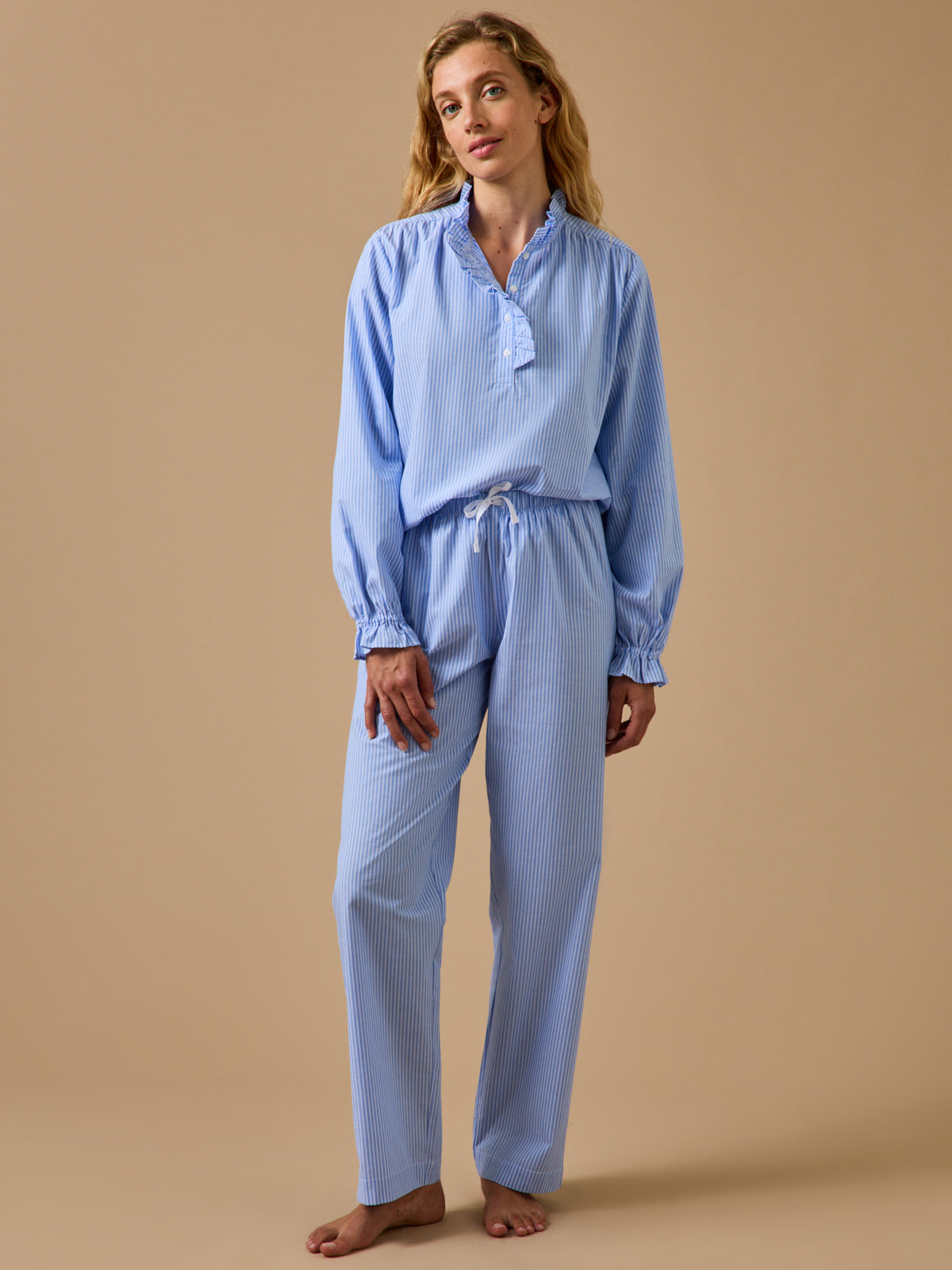 Damen-Pyjama mit Streifen