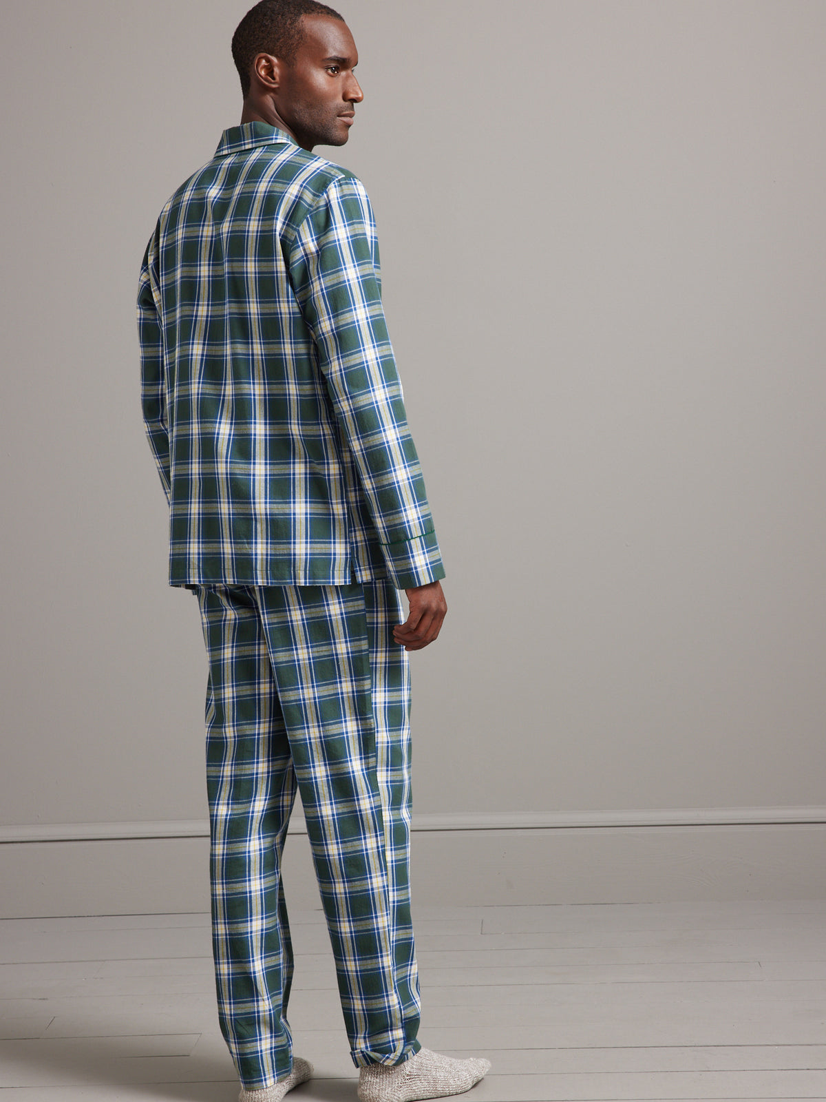 Karierter Herren-Pyjama