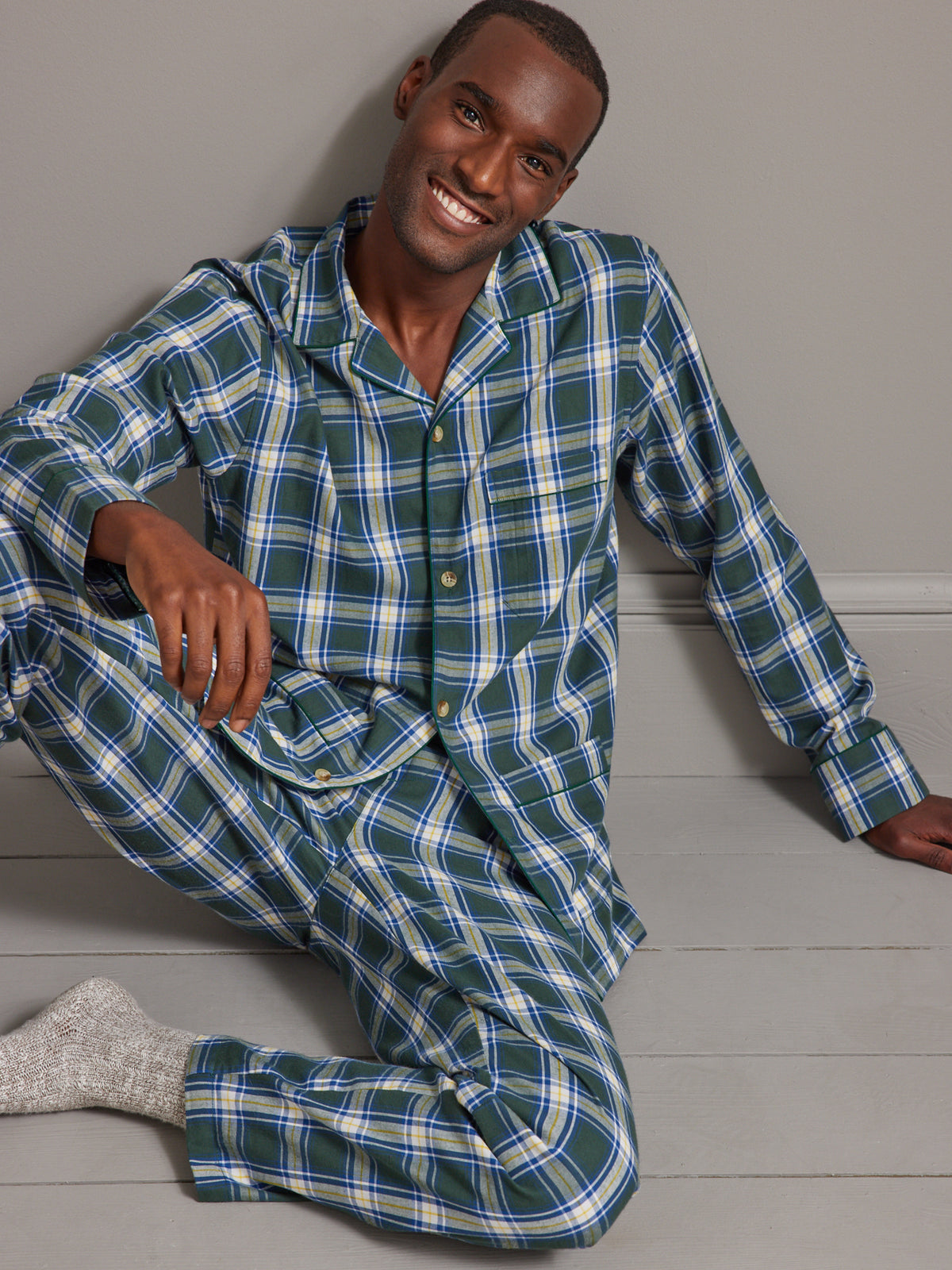 Karierter Herren-Pyjama