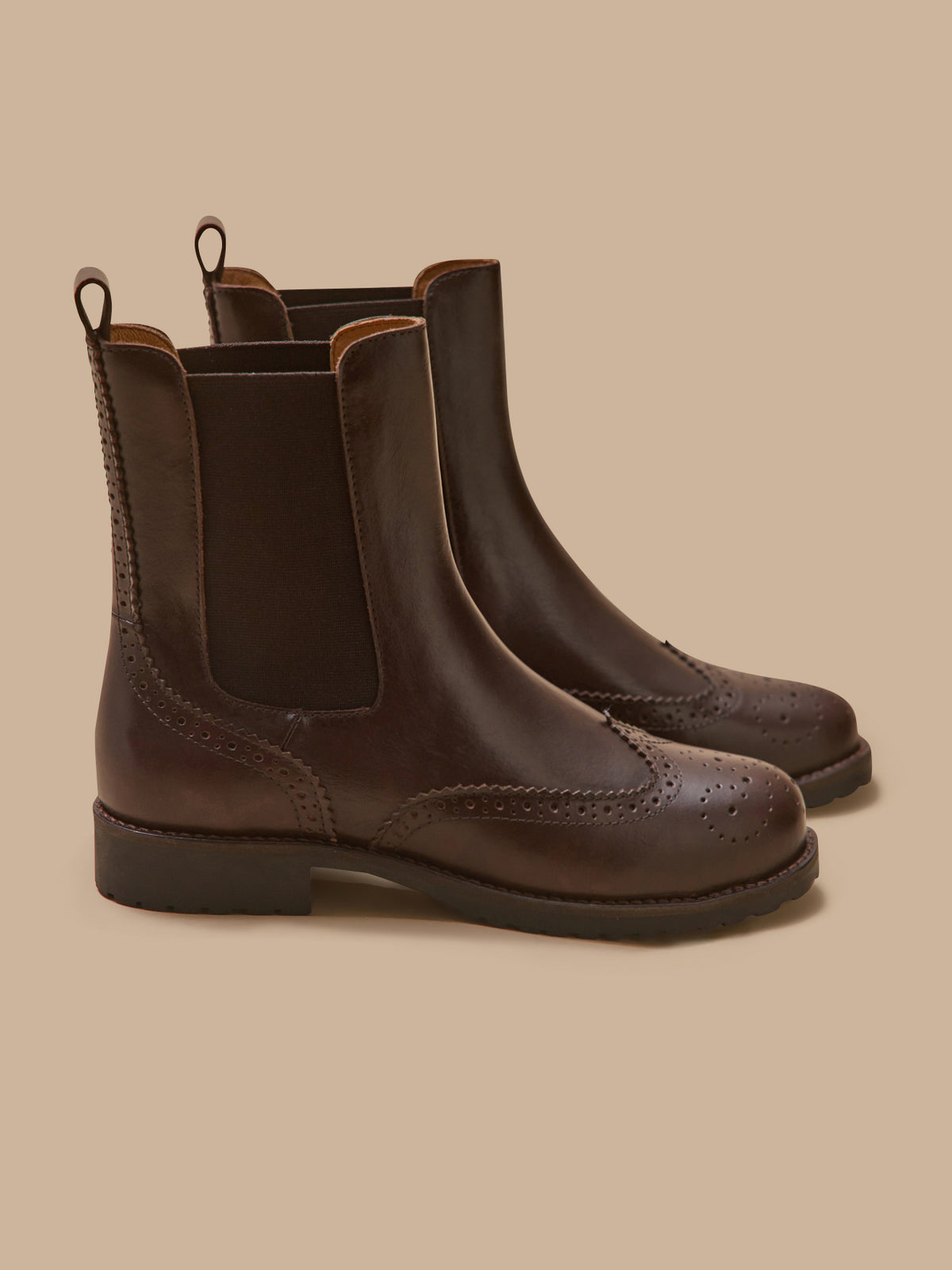 Damen-Chelsea-Boots aus Leder mit Brogue-Verzierung