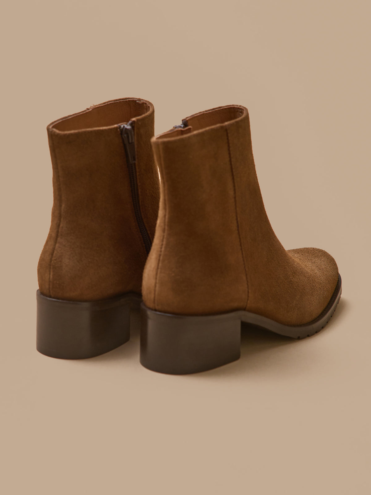 Damen-Stiefeletten mit Absatz aus Leder
