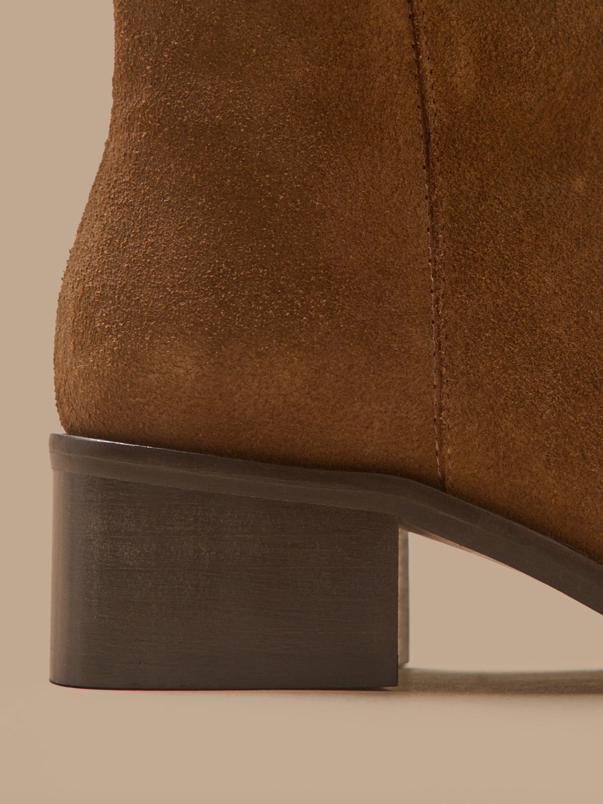 Damen-Stiefeletten mit Absatz aus Leder