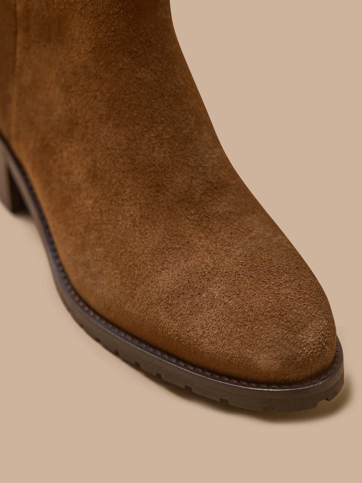 Damen-Stiefeletten mit Absatz aus Leder