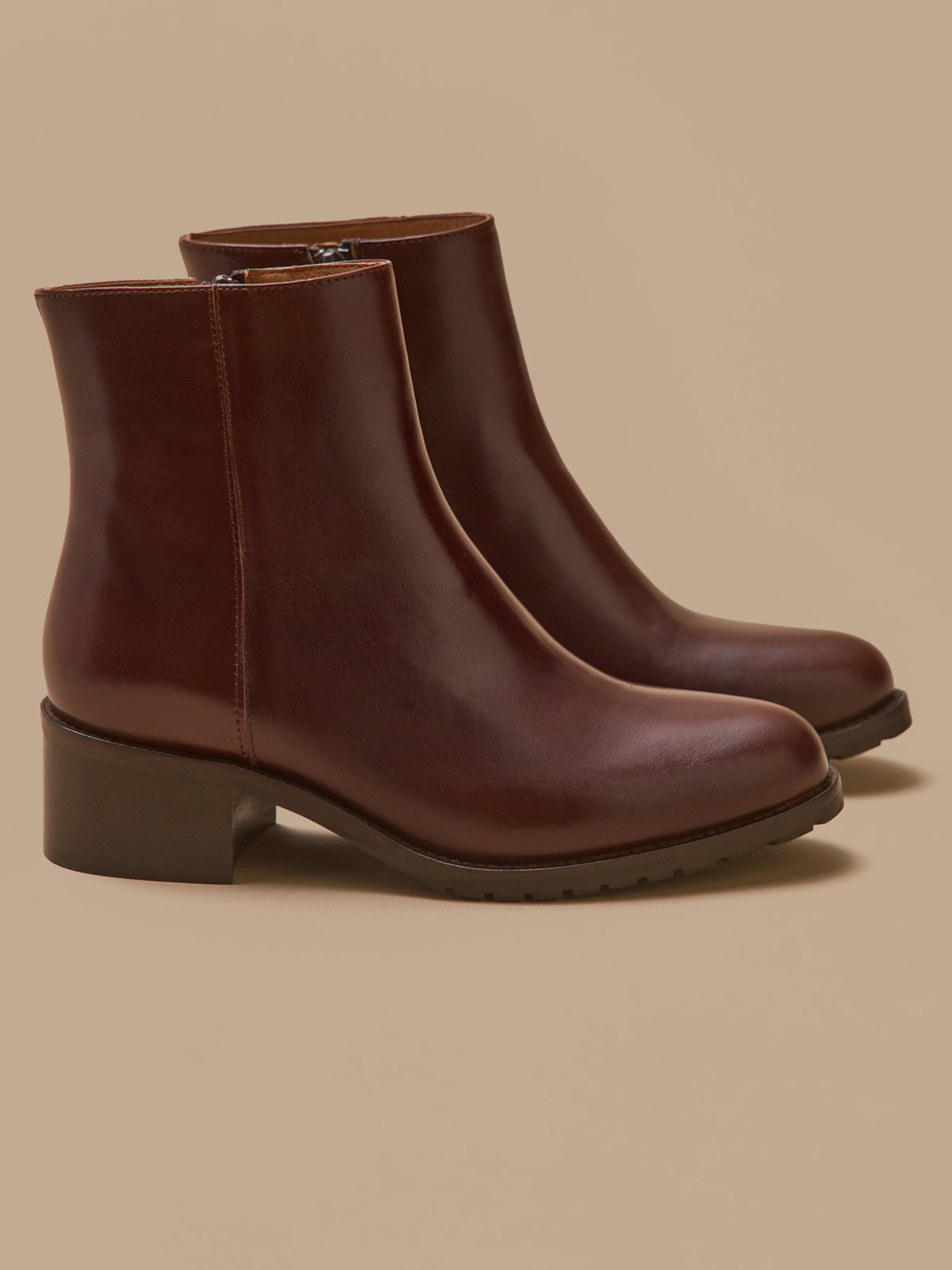 Damen-Stiefeletten mit Absatz aus Leder