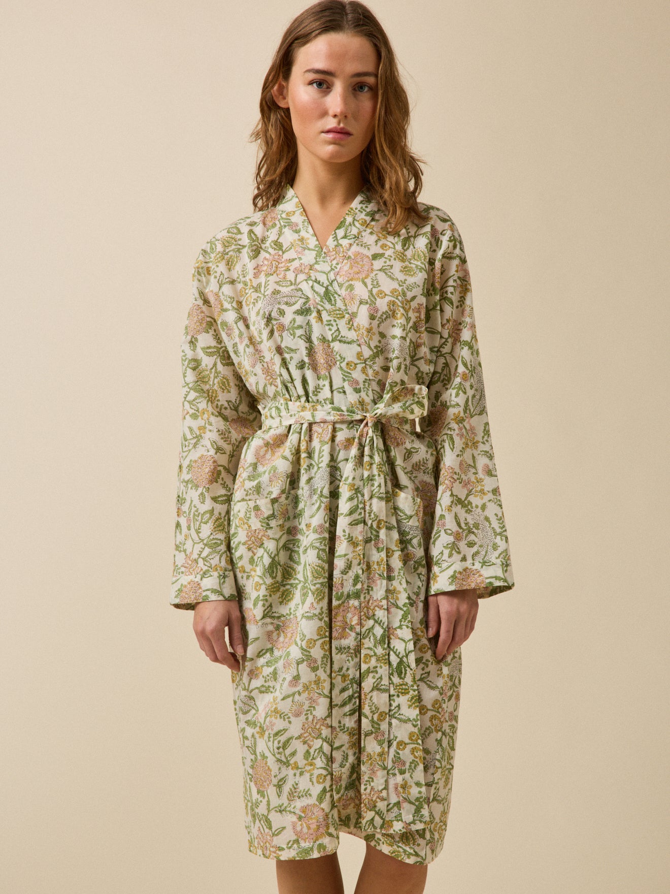 Damen-Kimono aus geblümtem Baumwoll-Voile