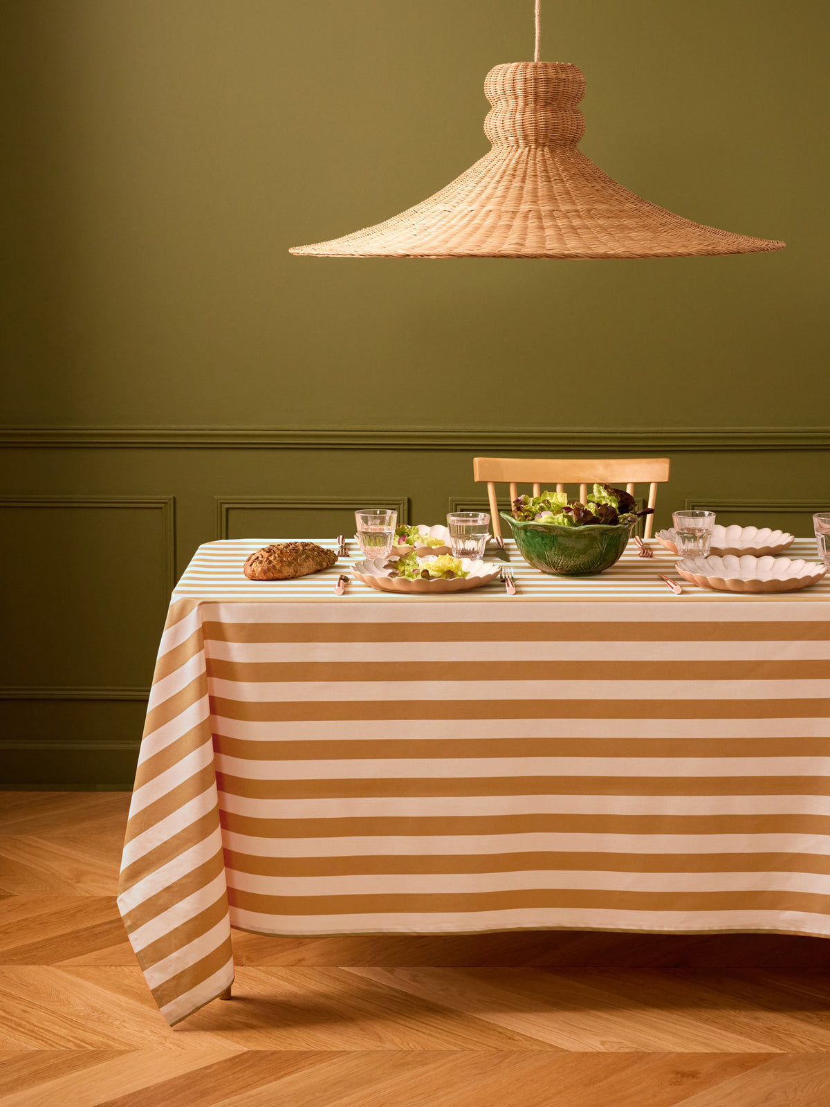 Gestreifte Tischdecke aus beschichteter Baumwolle