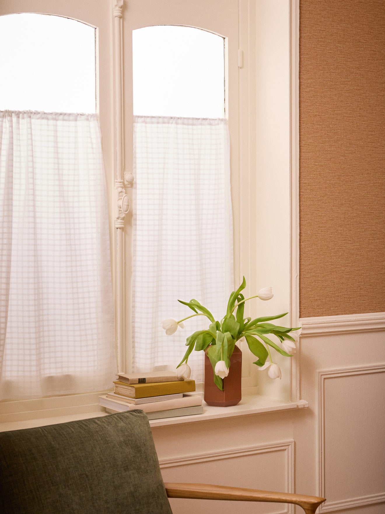 Plumetis-Ton-in-Ton-Scheibengardine