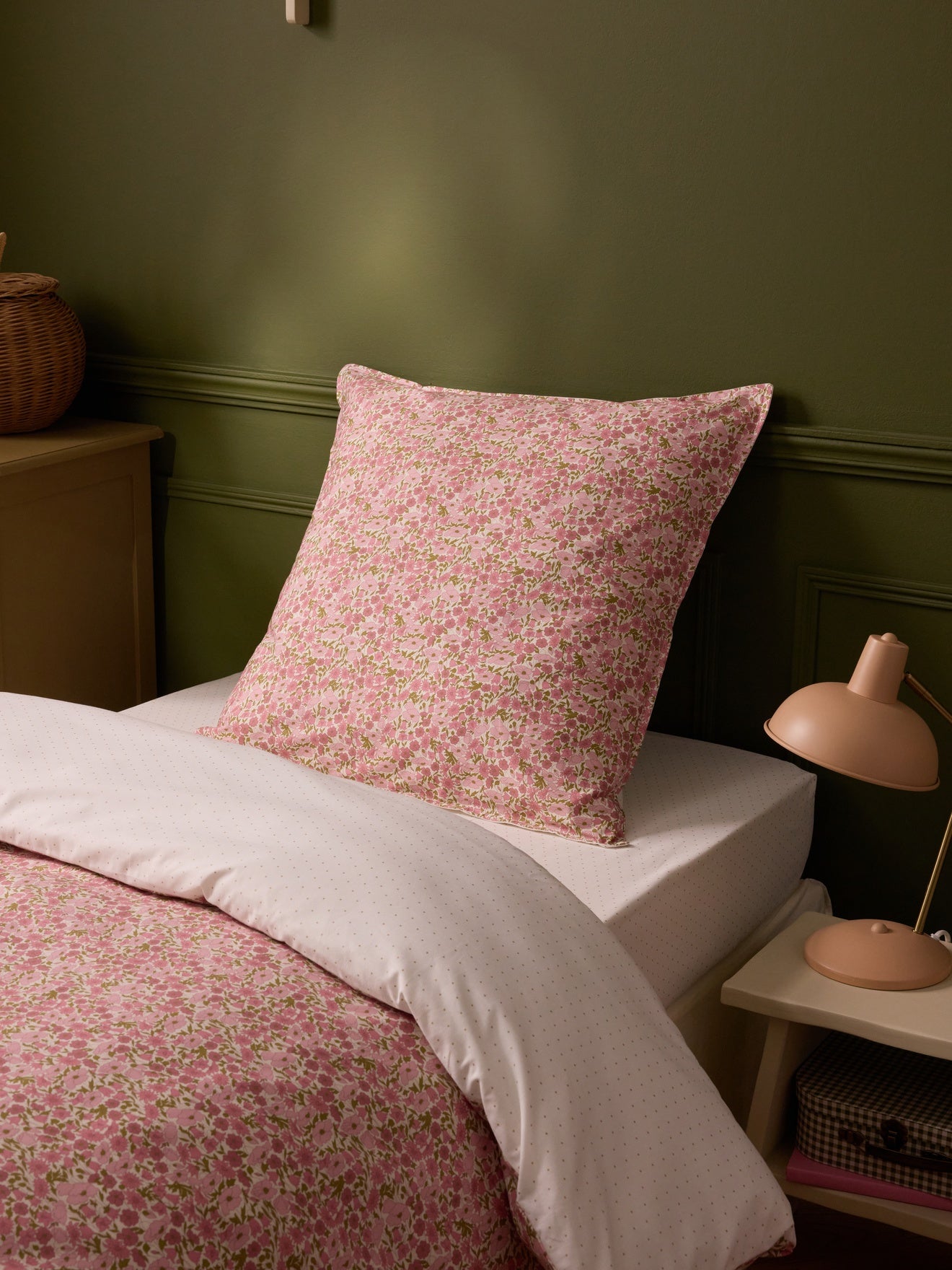 Kopfkissenbezug aus Liberty-Stoff Poppy and Daisy