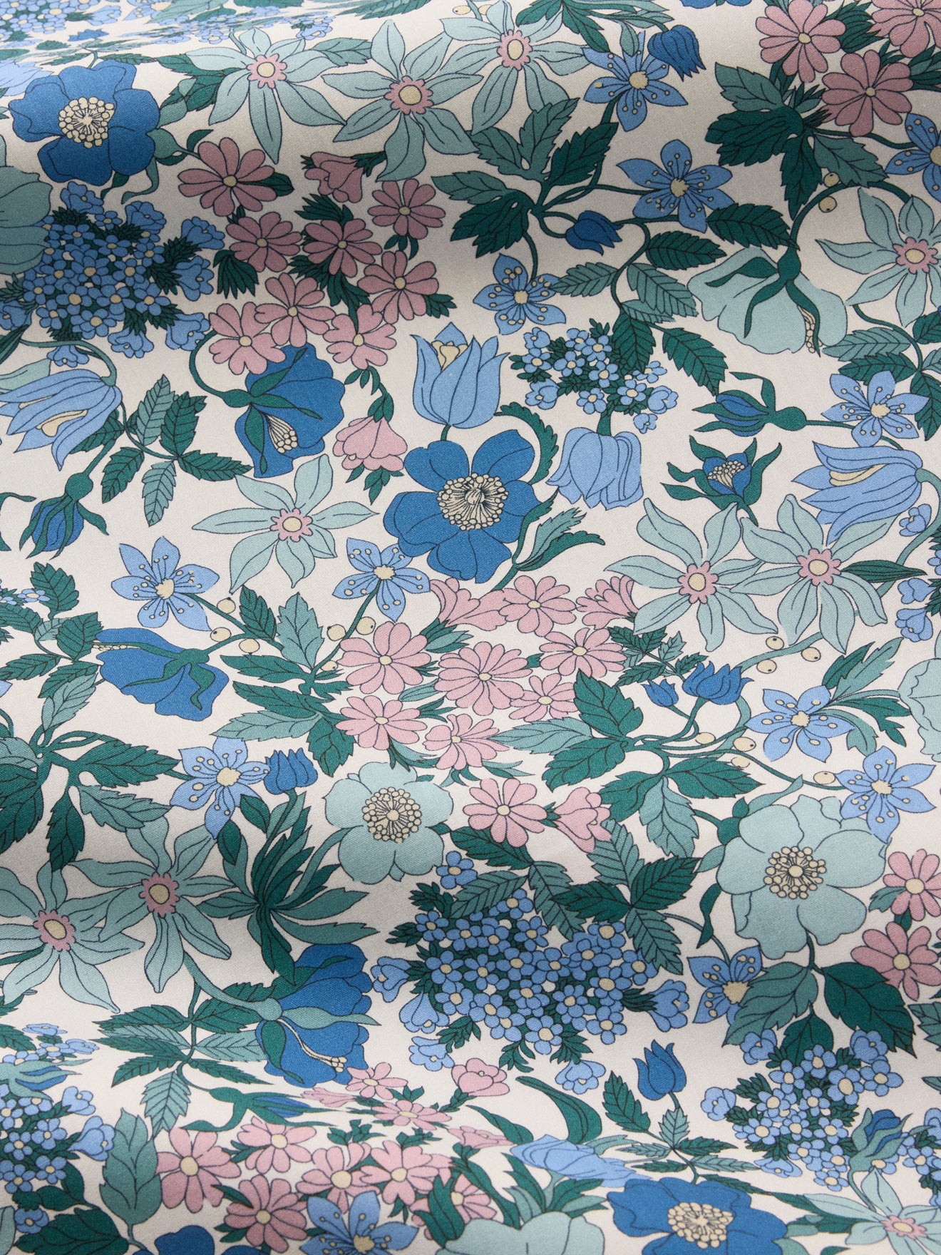 Bettbezug aus Baumwoll-Perkal und Liberty-Stoff