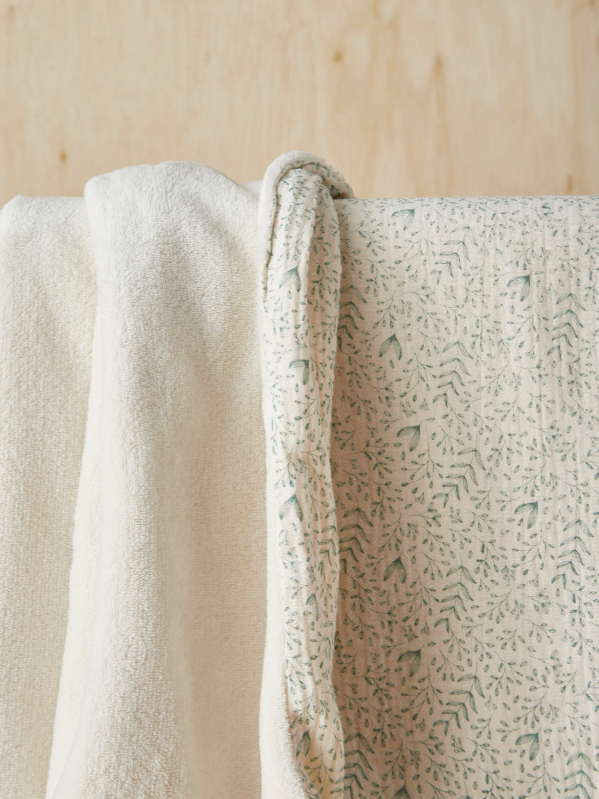 Baby-Plaid aus strukturierter Baumwolle und Mikrofleece