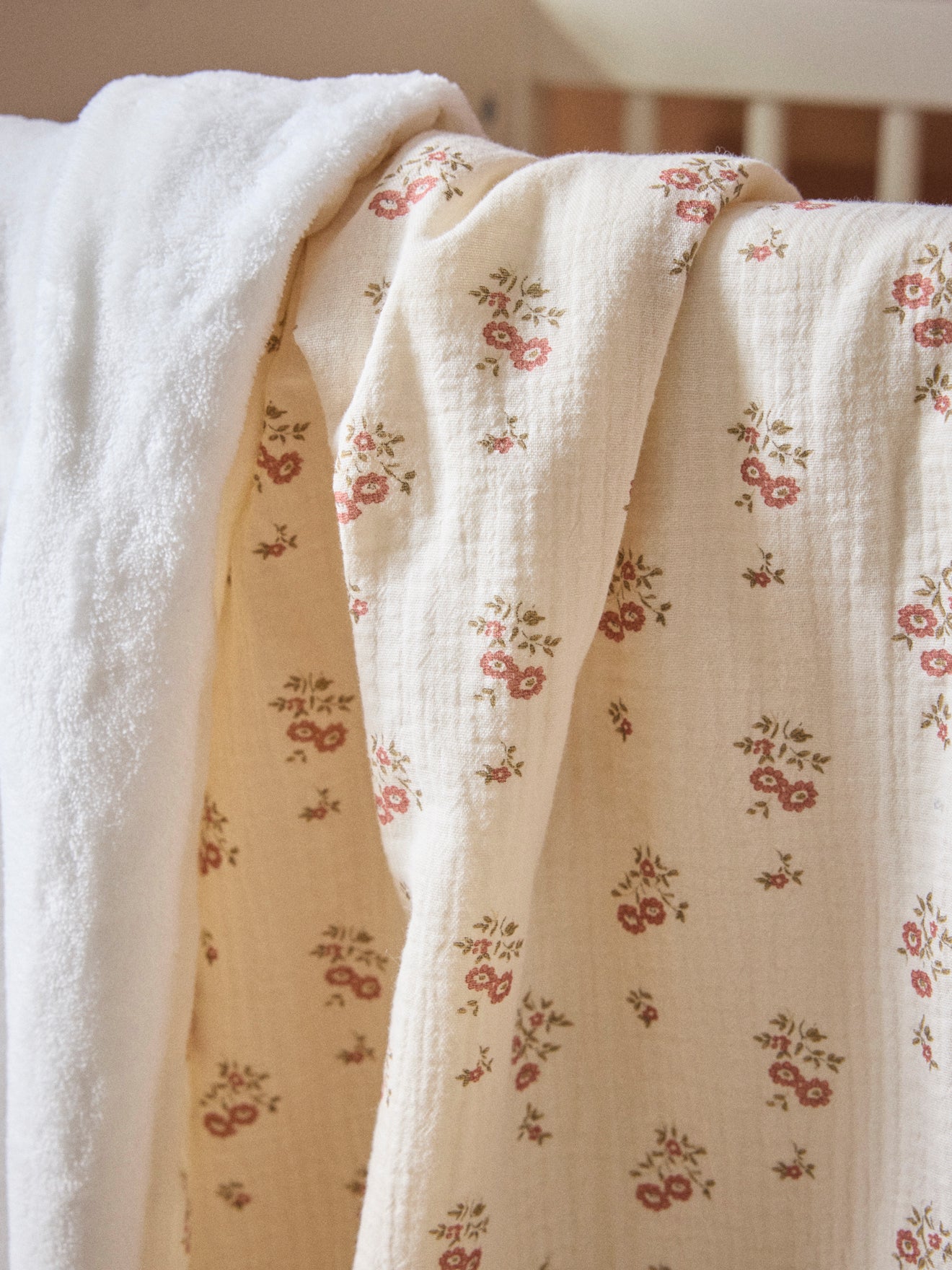 Baby-Plaid aus strukturierter Baumwolle und Mikrofleece