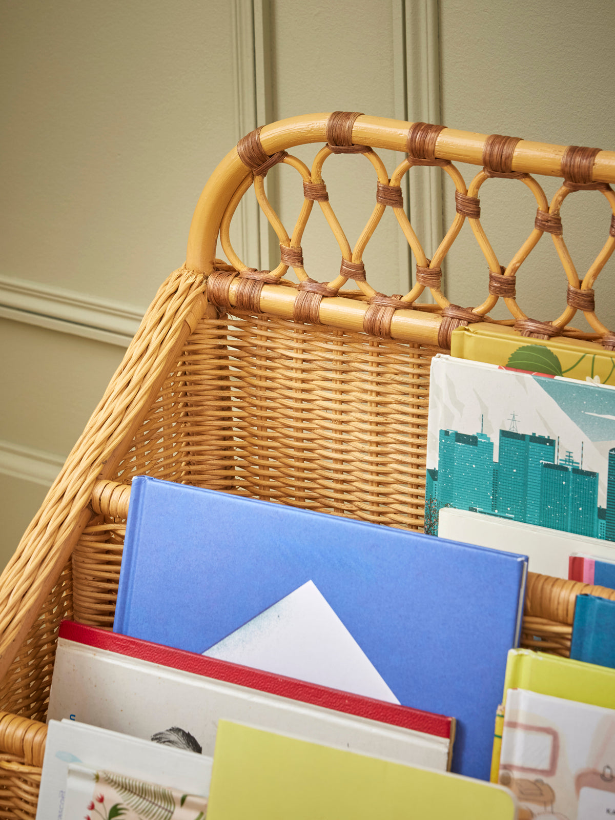 Bücherkasten aus Rattan « Marcel »